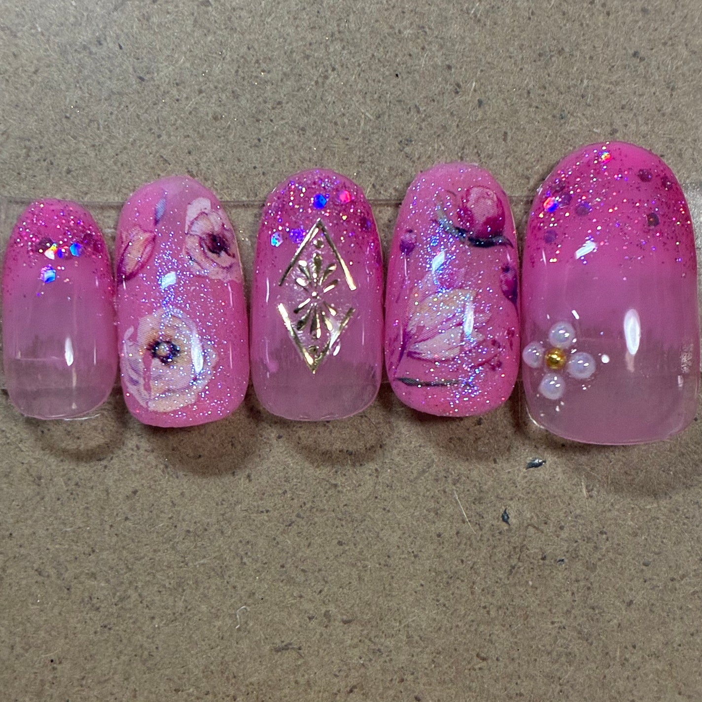 ジェルネイル(ライト対応)/セリア/ジェルネイルを使ったクチコミ(5枚目)