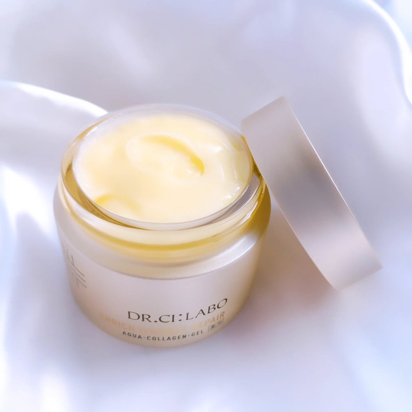 薬用アクアコラーゲンゲル エンリッチリンクルリペア/ドクターシーラボⓇ/フェイスクリームを使ったクチコミ(3枚目)