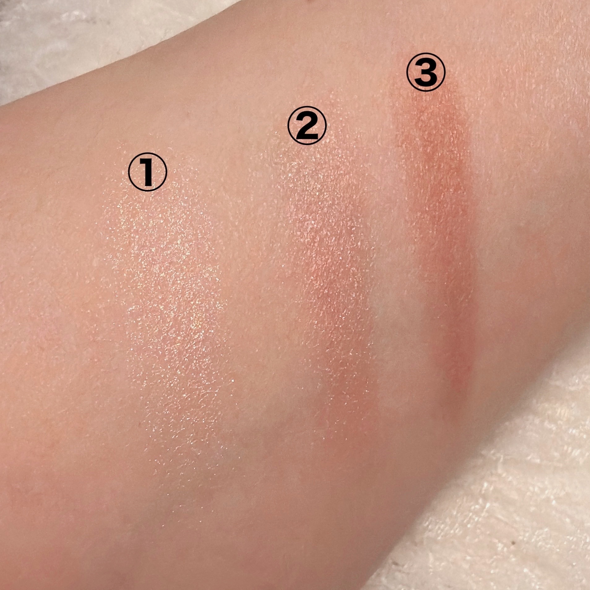 トーンアップアイシャドウ/CEZANNE/アイシャドウパレットを使ったクチコミ（3枚目）