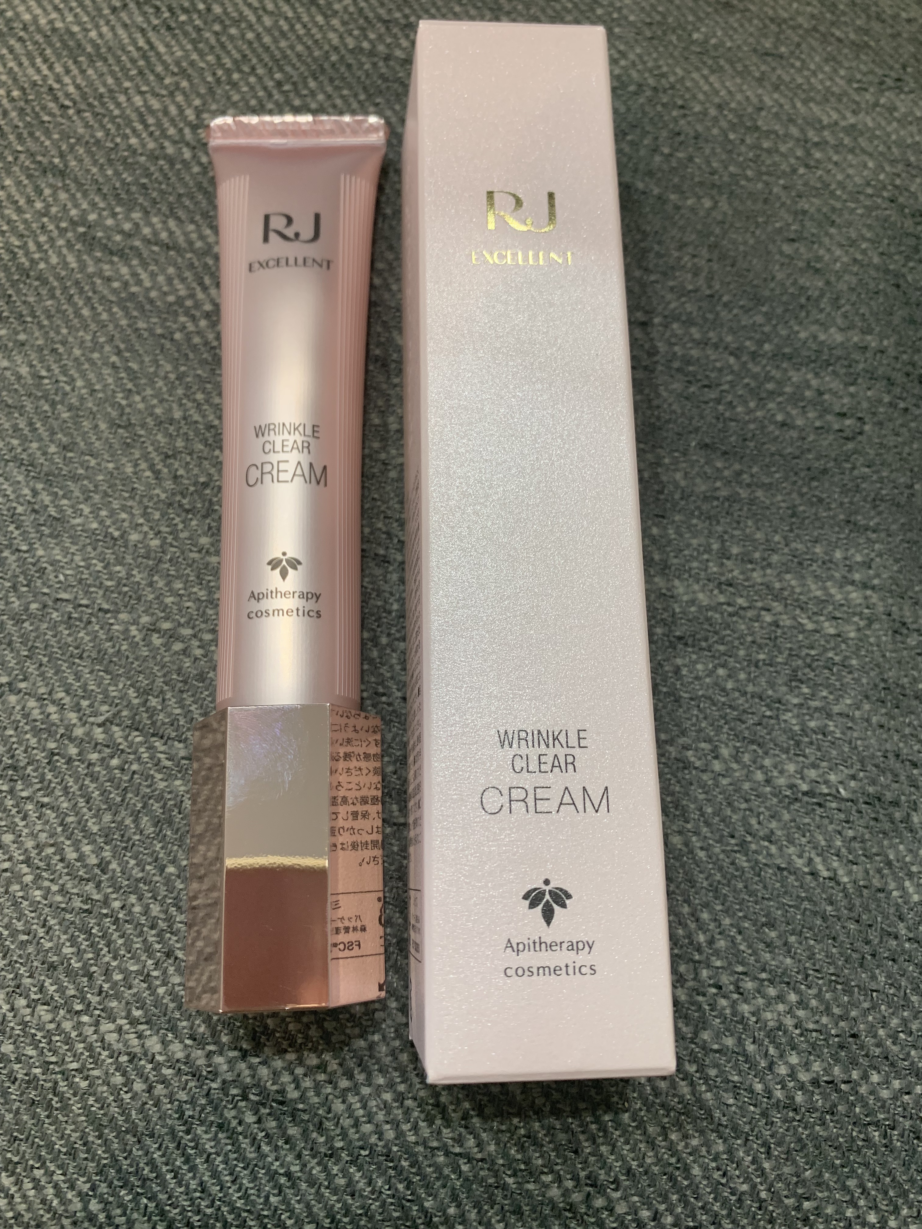 RJ エクセレント 薬用リンクルクリアクリーム/アピセラピーコスメティクス/フェイスクリームを使ったクチコミ（3枚目）