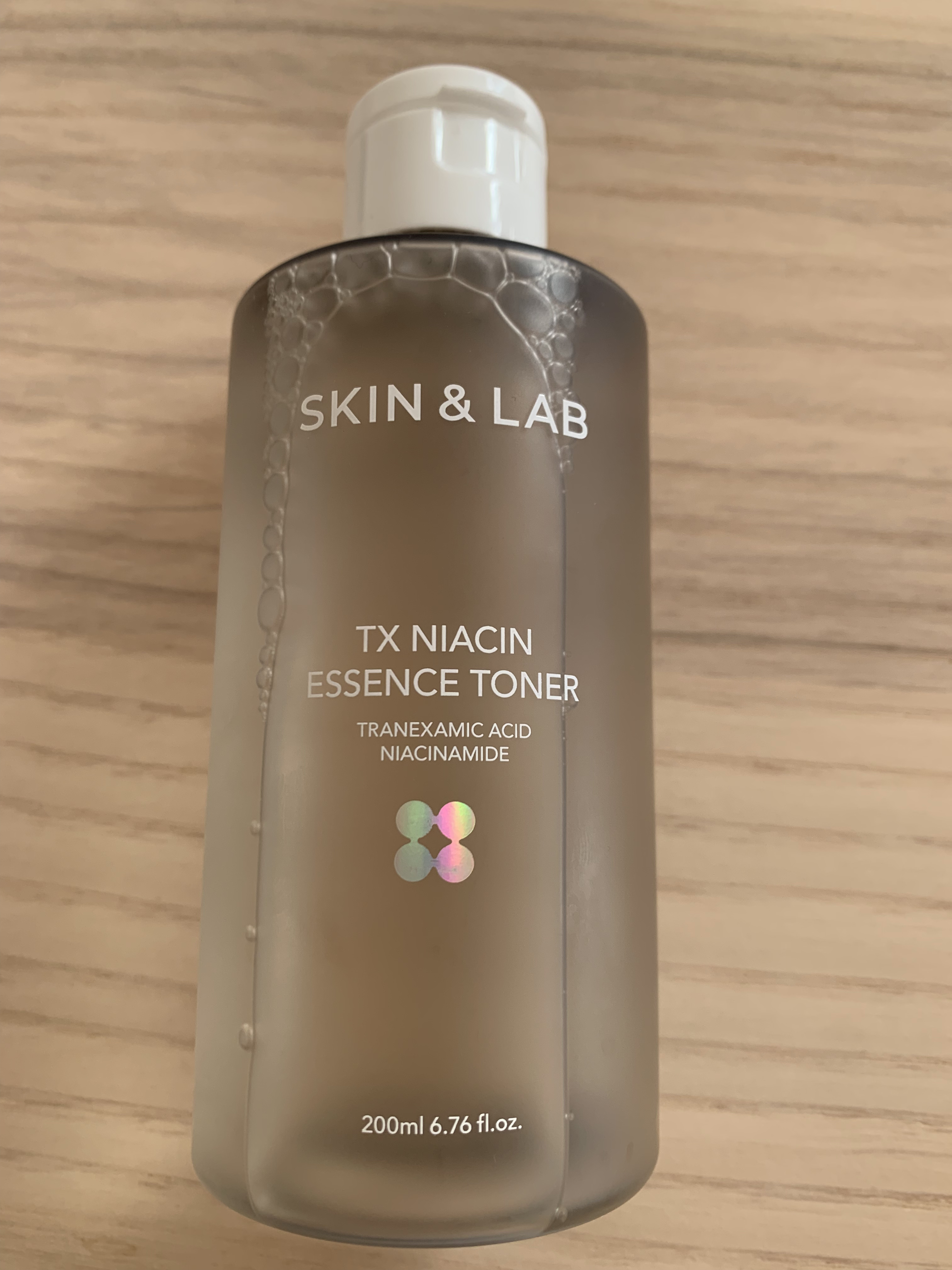 めちゃくちゃよかった、、😭💕

SKIN&LAB
TXナイアシンエッセンストナー

私はQoo10メガ割で購入しました！

【商品の特徴】
トラネキサム酸3％配合のトナー！
メラニン生成を抑制し、明るい肌に導いてくれる化粧水🧴みたいで