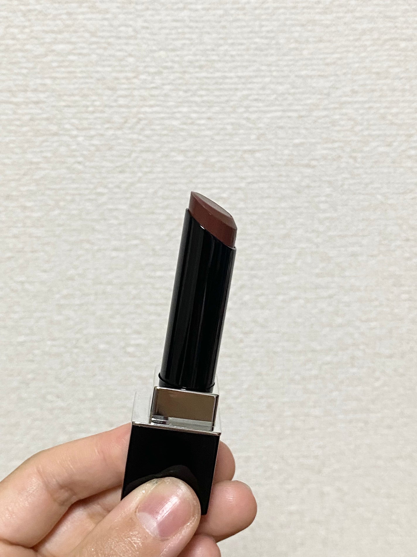 ルージュスターヴァイブラント/KANEBO/口紅を使ったクチコミ(4枚目)