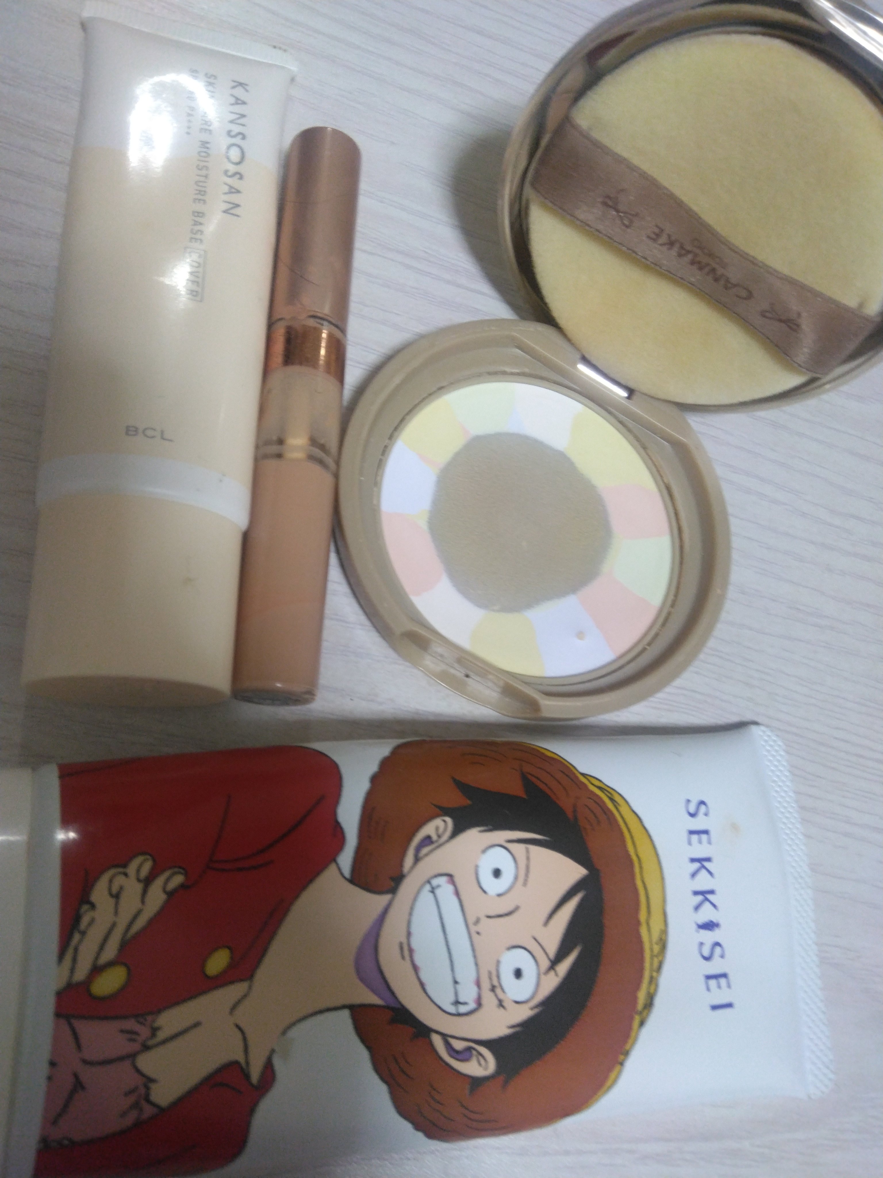 雪肌精 スキンケア UV エッセンス ジェル ワンピース限定デザイン/ルフィ(90g)/雪肌精/日焼け止めジェルを使ったクチコミ（1枚目）