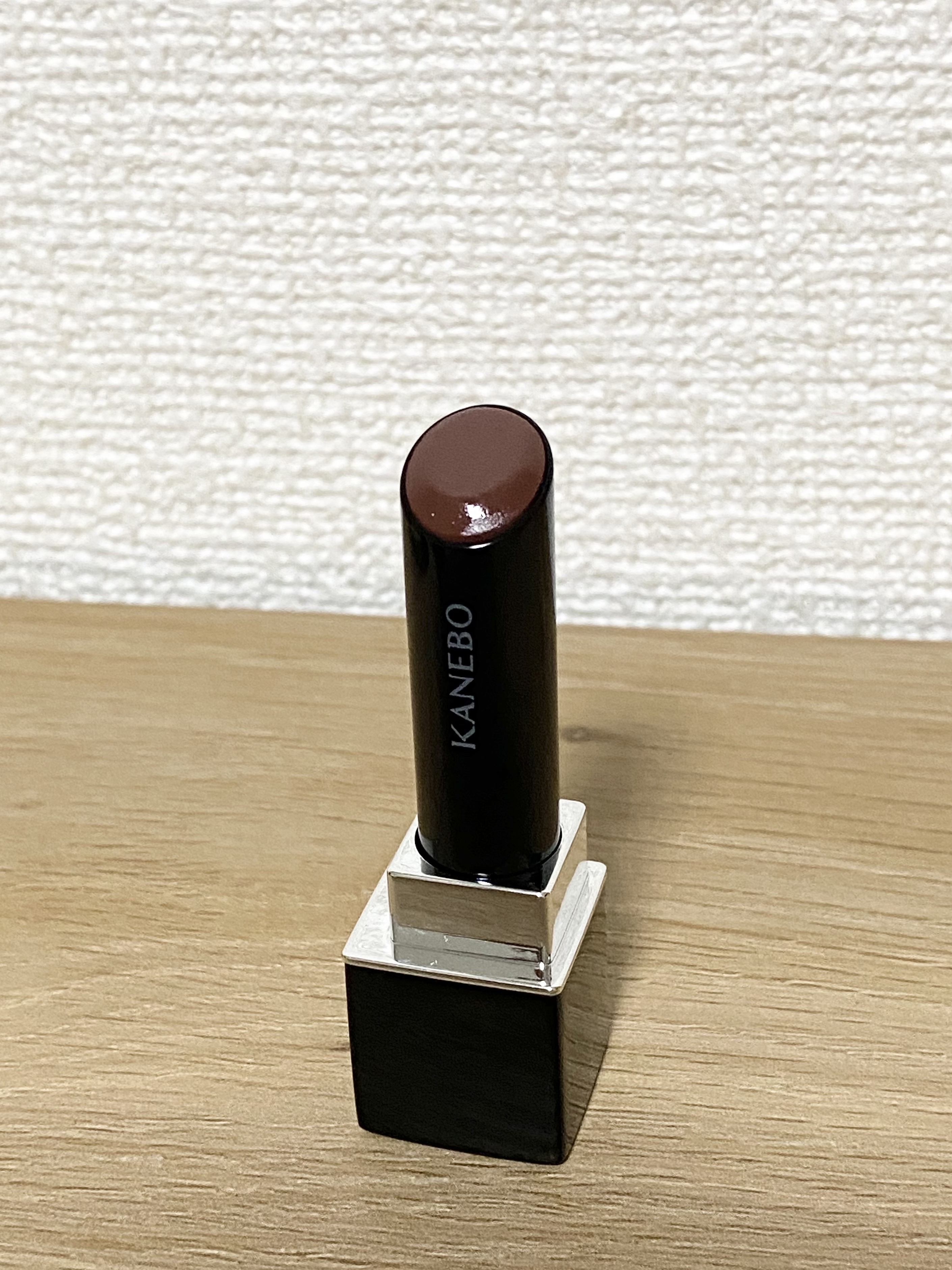 ルージュスターヴァイブラント/KANEBO/口紅を使ったクチコミ（2枚目）
