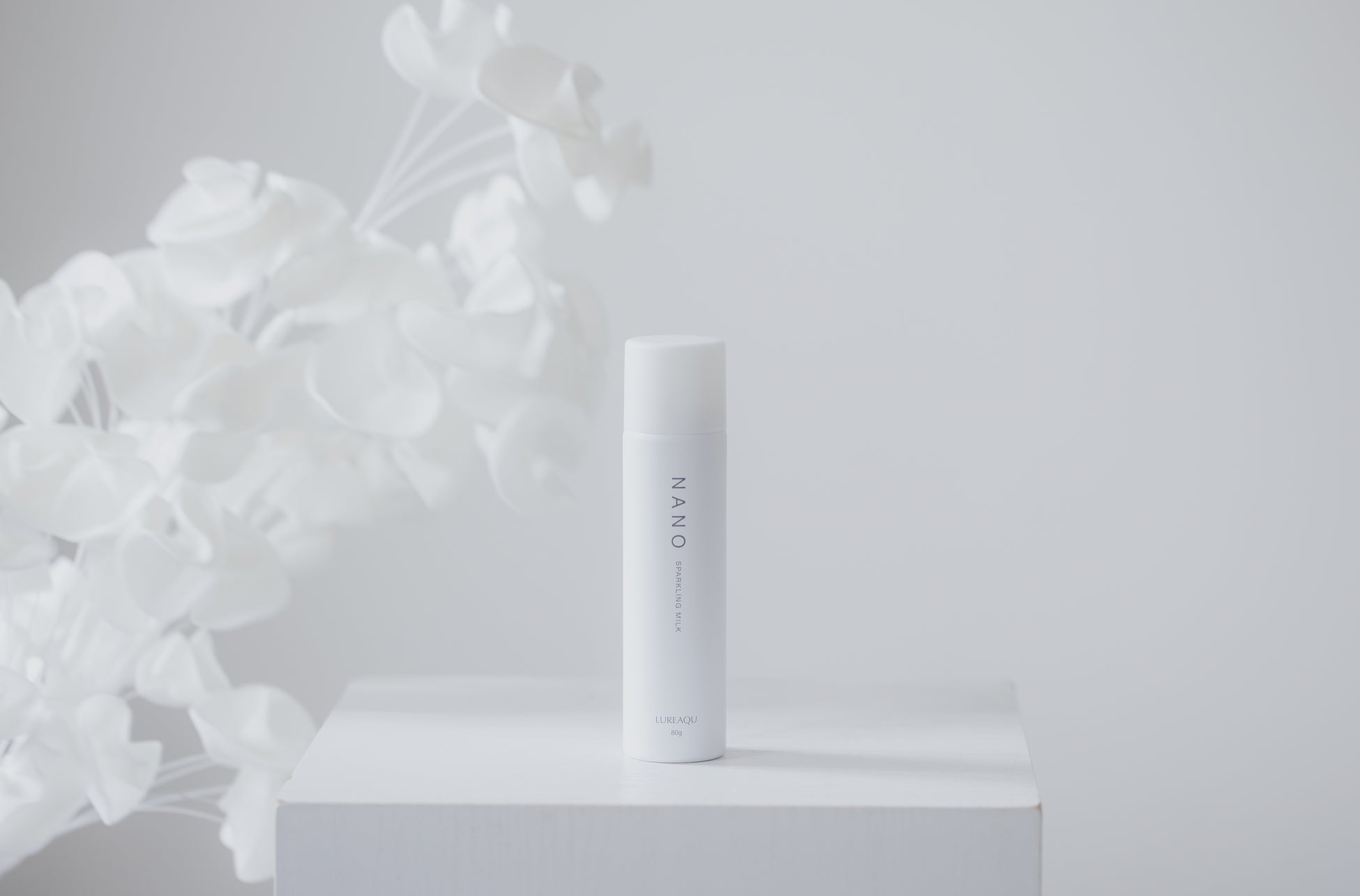 ルリーク ナノスパークリングミルク / LUREAQU