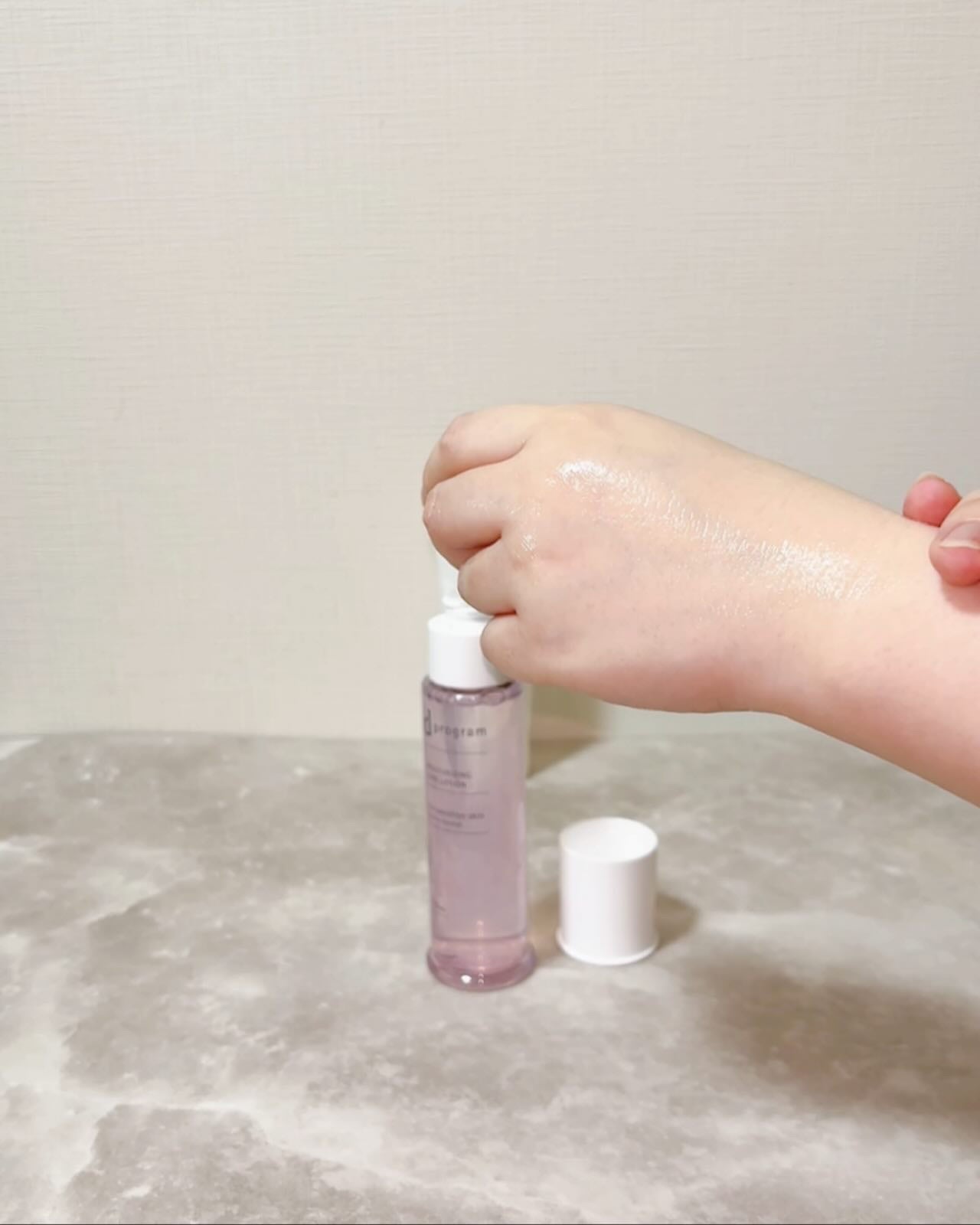 エッセンスイン クレンジングフォーム/d プログラム/洗顔フォームを使ったクチコミ(4枚目)