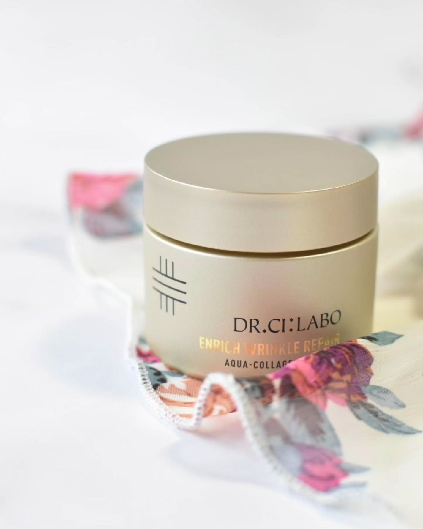 薬用アクアコラーゲンゲル エンリッチリンクルリペア/ドクターシーラボⓇ/フェイスクリームを使ったクチコミ(2枚目)