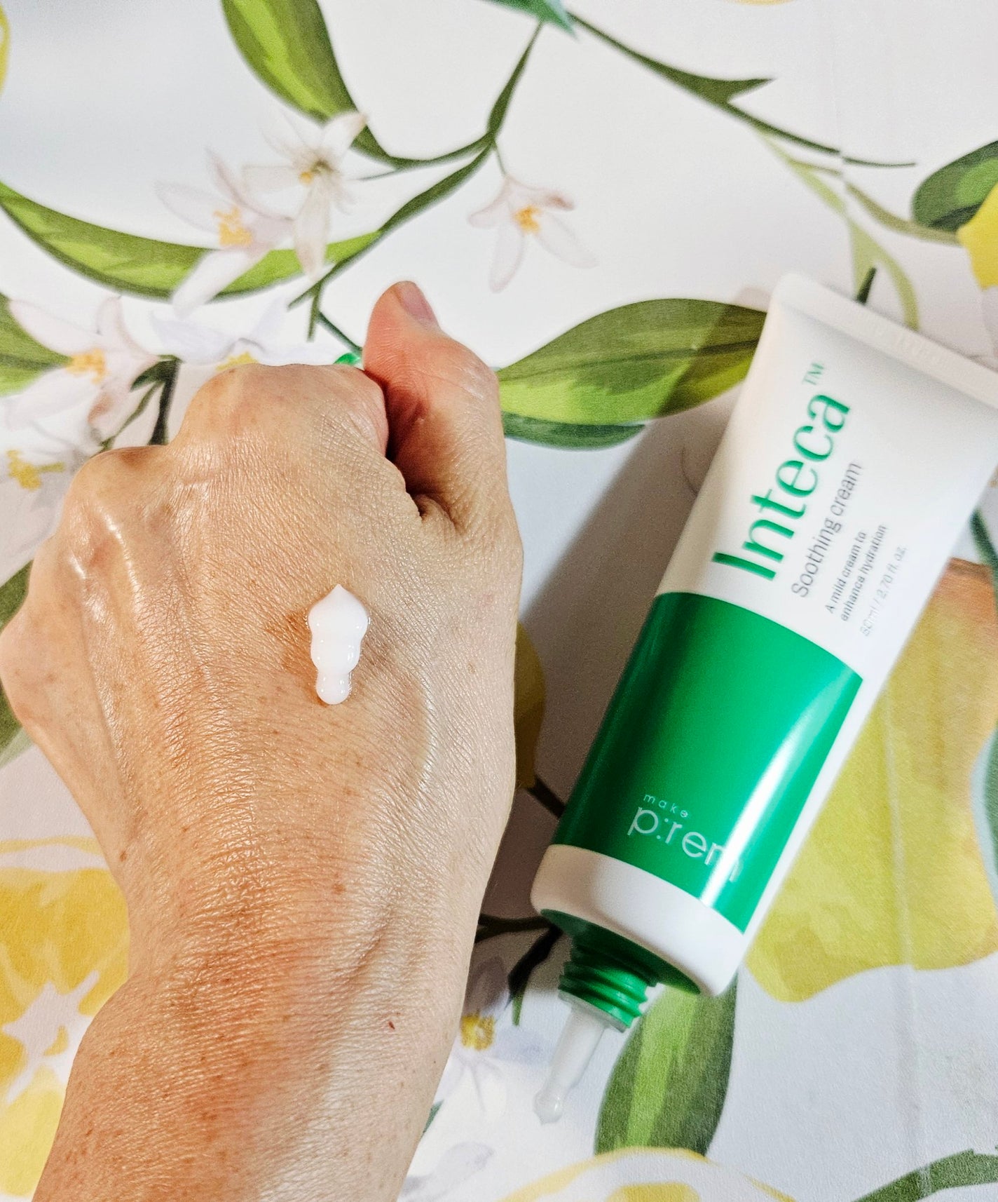 インテカ スージングクリーム/make prem/フェイスクリームを使ったクチコミ(2枚目)