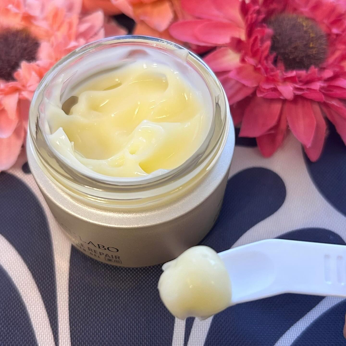 薬用アクアコラーゲンゲル エンリッチリンクルリペア/ドクターシーラボⓇ/フェイスクリームを使ったクチコミ（3枚目）