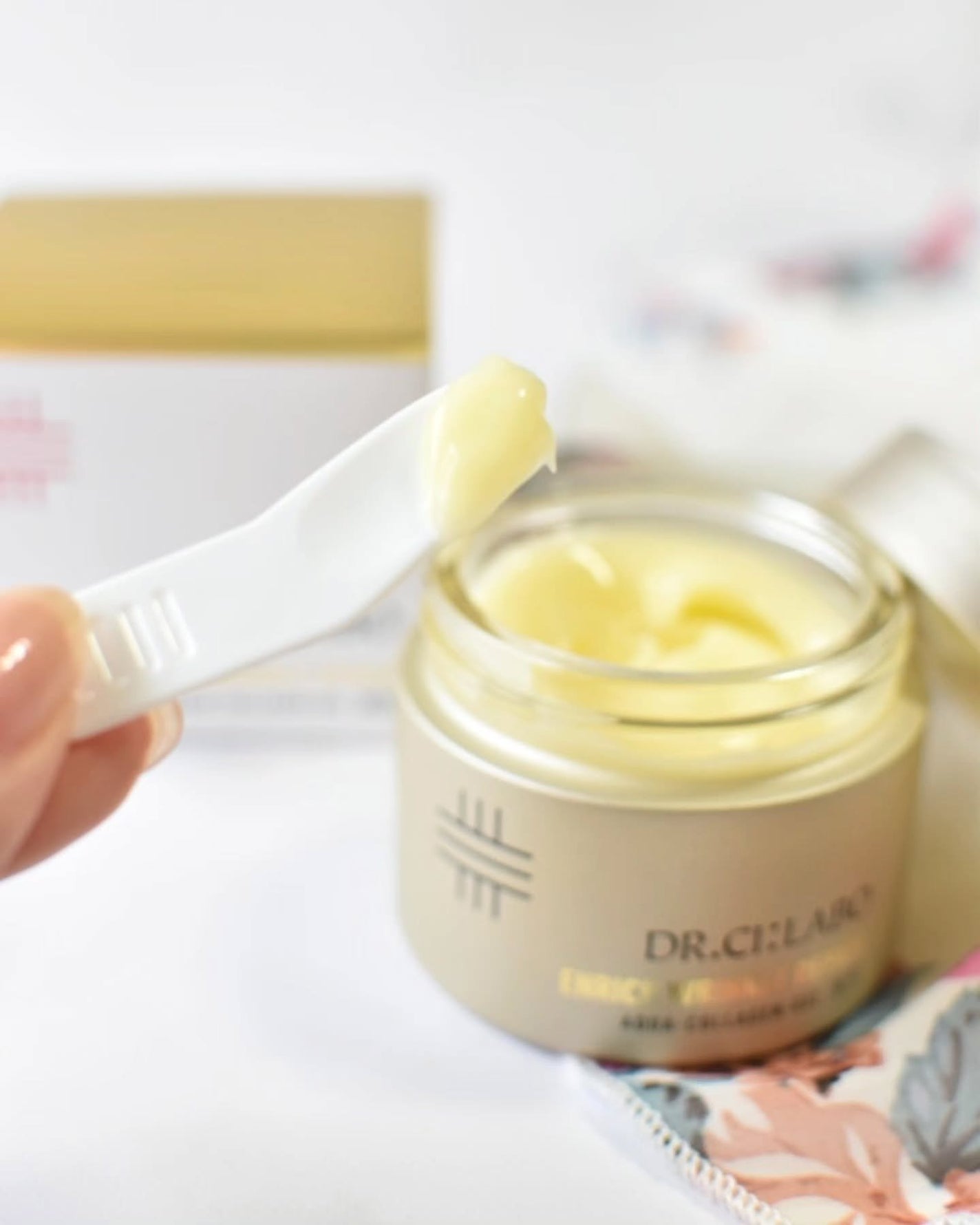 薬用アクアコラーゲンゲル エンリッチリンクルリペア/ドクターシーラボⓇ/フェイスクリームを使ったクチコミ(3枚目)