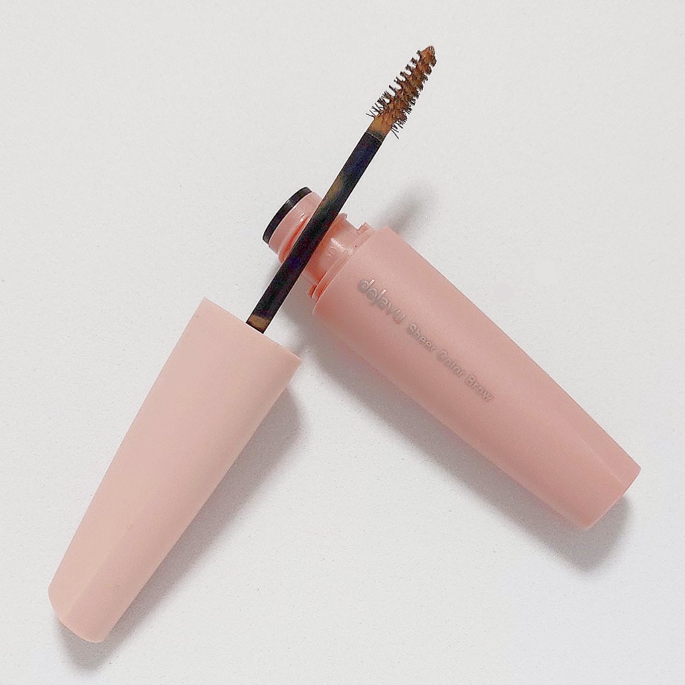 シアーカラーブロウ/デジャヴュ/眉マスカラを使ったクチコミ（2枚目）