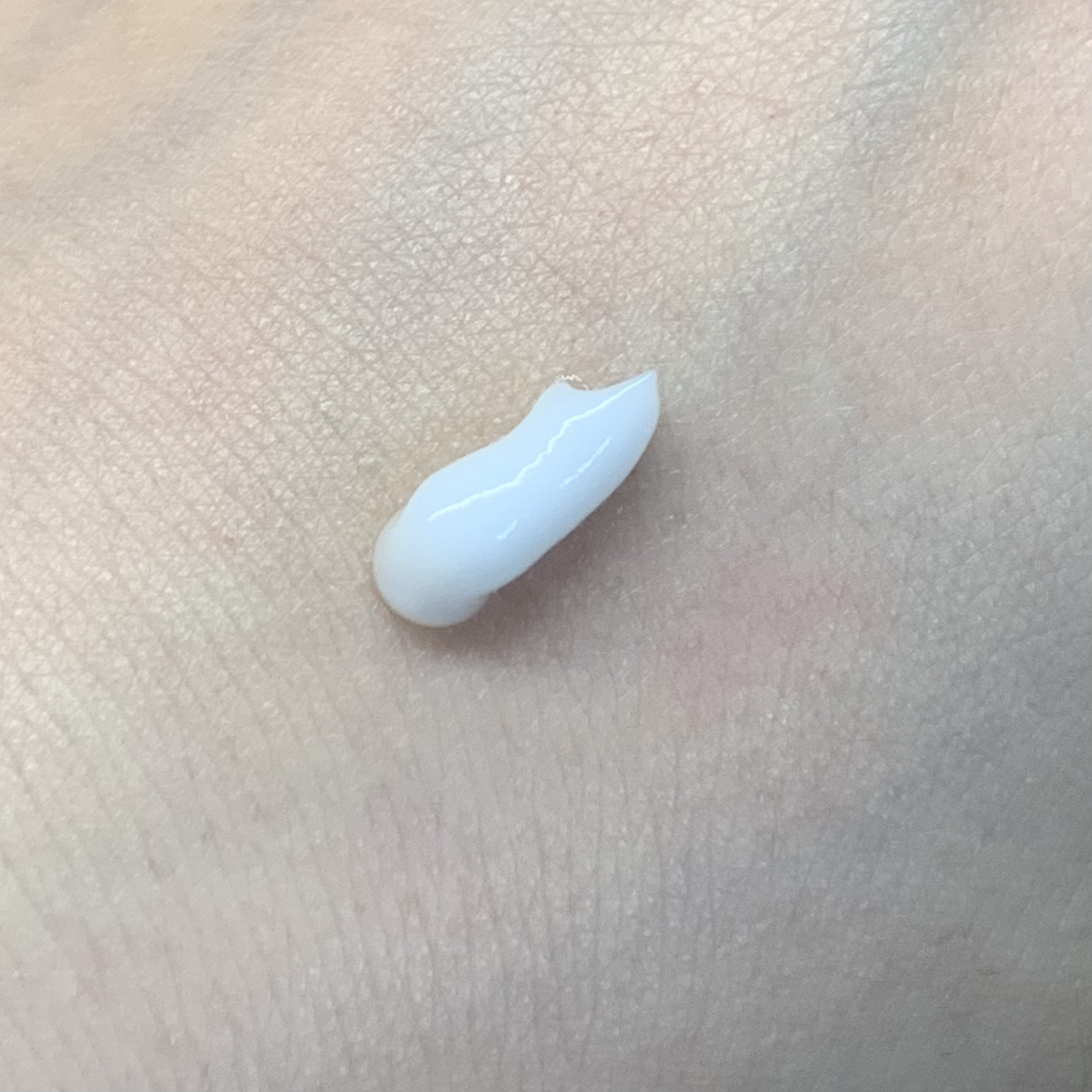 モイスチュア ハンドクリーム 100g/カルテHD/ハンドクリームを使ったクチコミ（2枚目）