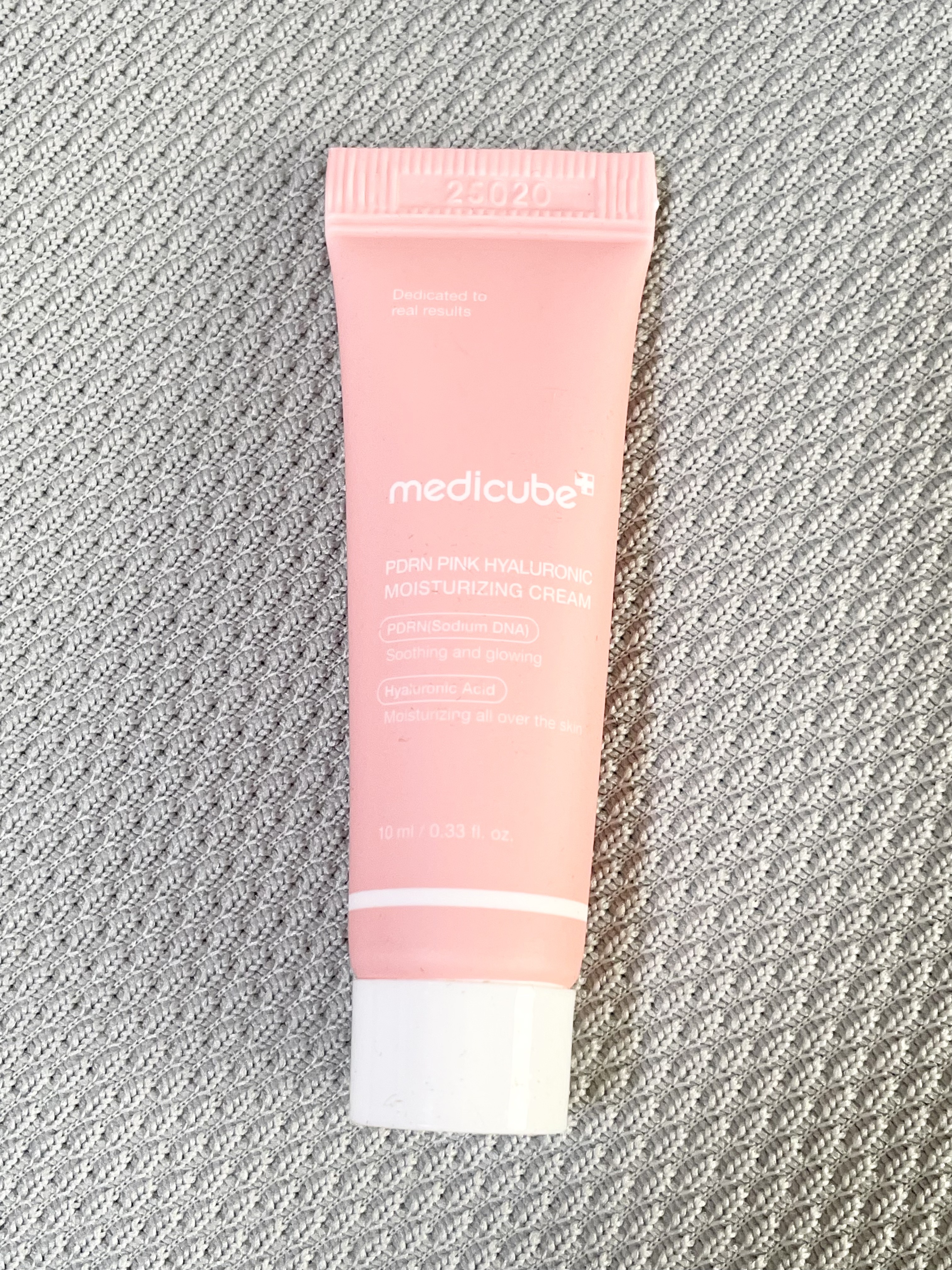 PDRN ピンク ヒアルロニック 水分クリーム/MEDICUBE/フェイスクリームを使ったクチコミ（1枚目）