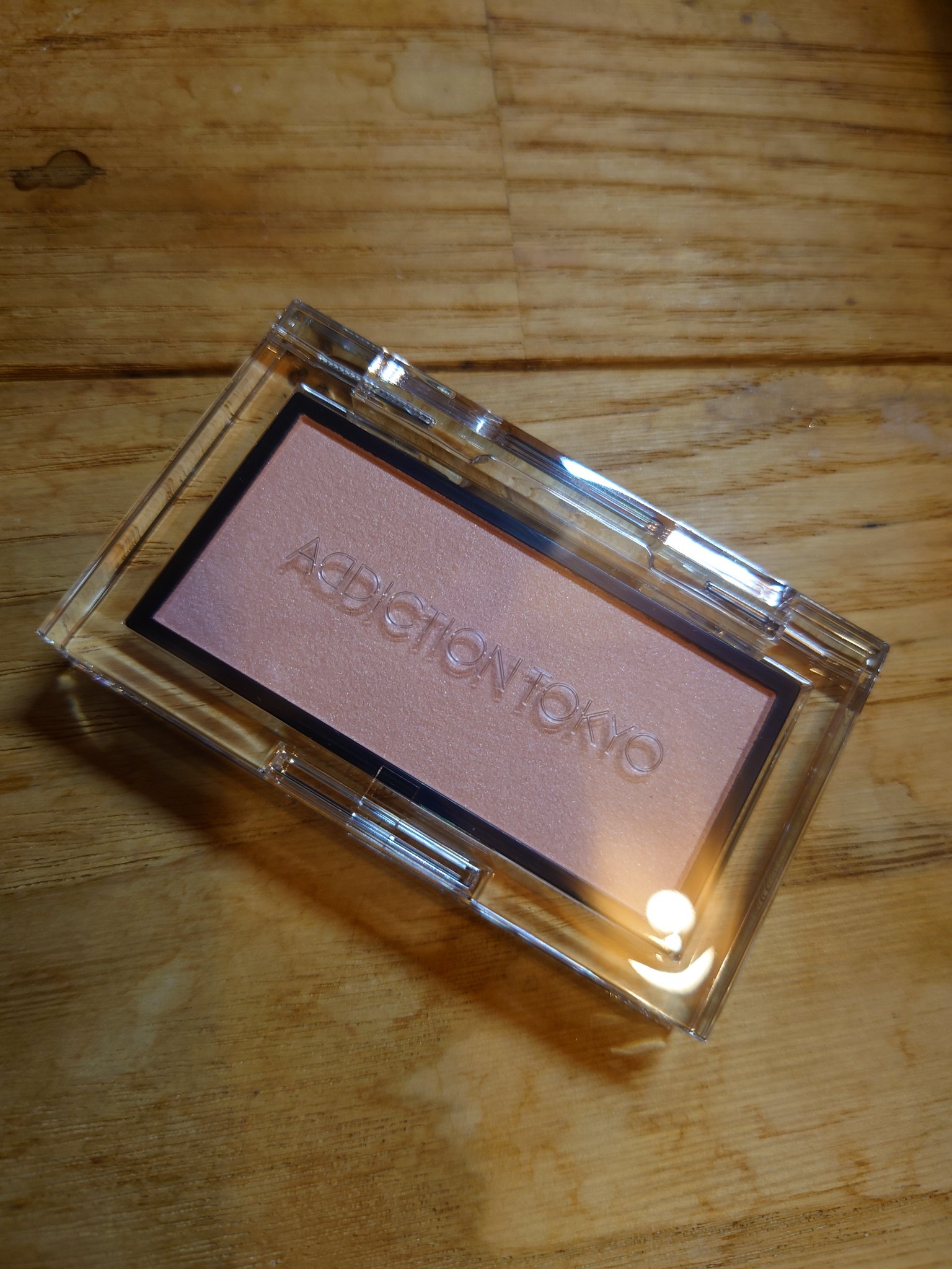 アディクション ザ ブラッシュ マット/ADDICTION/パウダーチークを使ったクチコミ（1枚目）