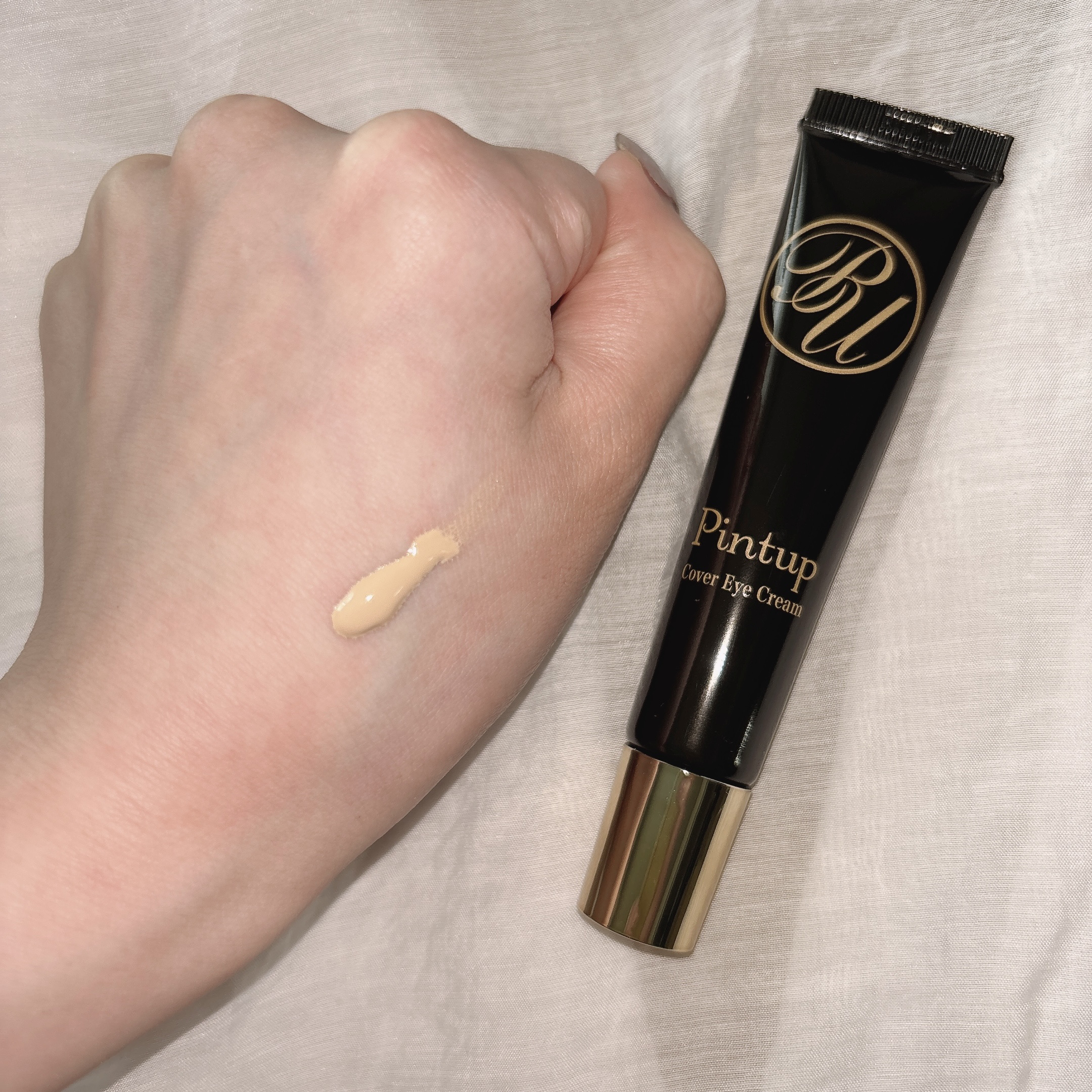 ピントアップ カバーアイクリーム/美顔/化粧下地を使ったクチコミ（3枚目）
