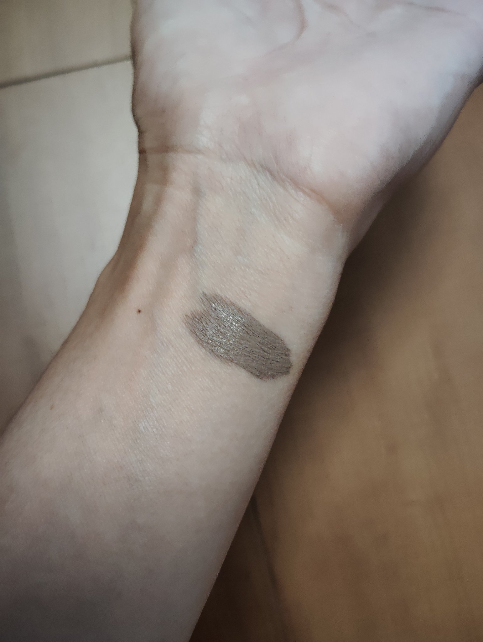 ヘビーローテーション カラーリングアイブロウEX/ヘビーローテーション/眉マスカラを使ったクチコミ（3枚目）