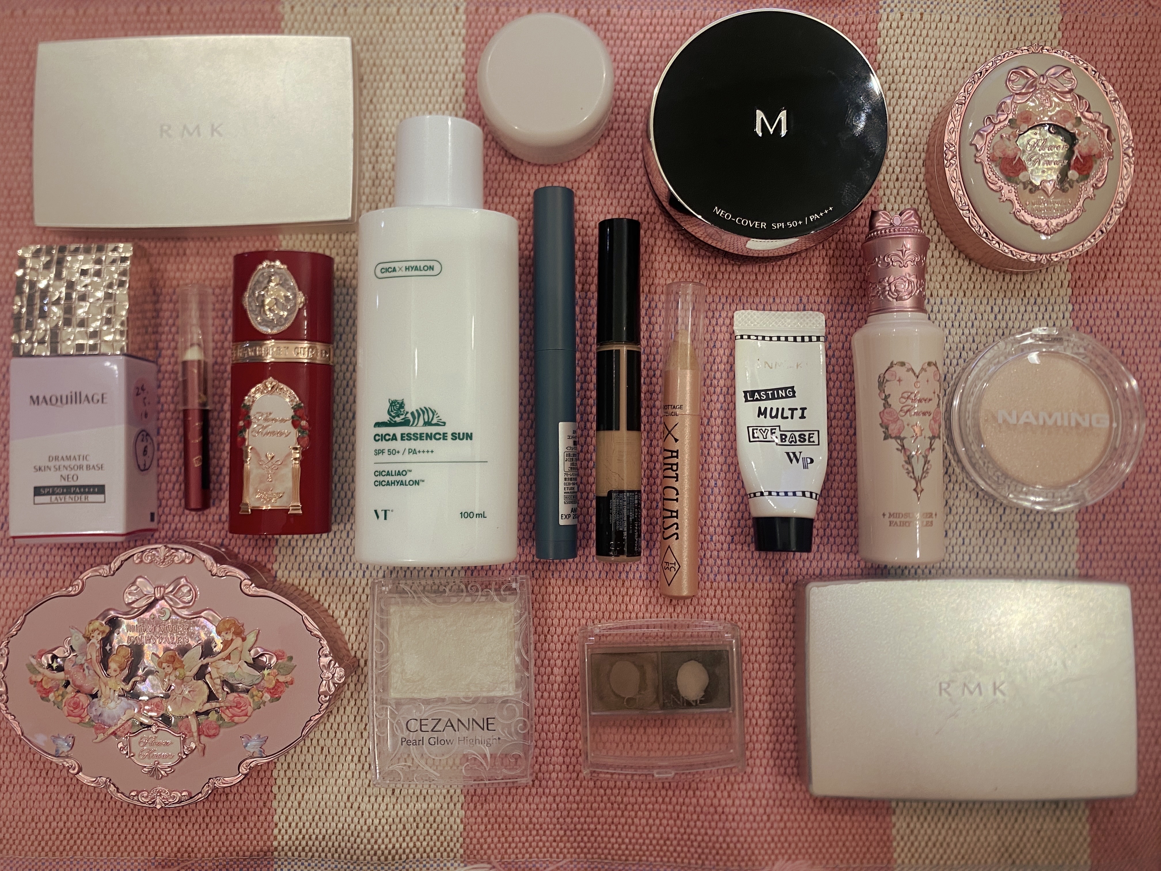 ミッドサマーフェアリーテイルズコレクション 5色アイシャドウパレット/FlowerKnows/アイシャドウパレットを使ったクチコミ（1枚目）