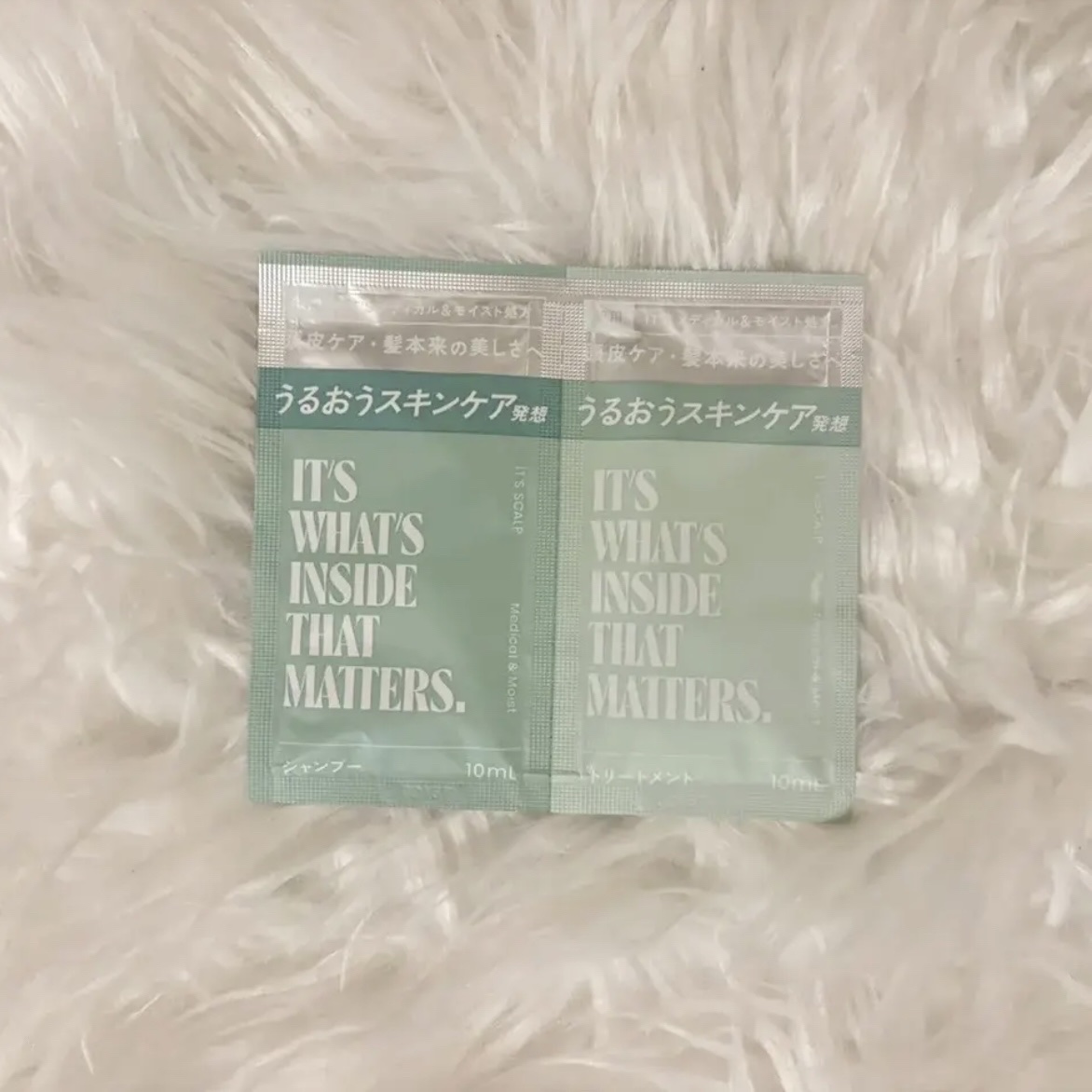 IT’S WHAT’S INSIDE THAT MATTERS. 薬用スカルプ メディカルモイスト シャンプー/トリートメントのクチコミ「💚IT’S WHAT’S INSIDE THAT MATTERS.：薬用スカルプ メディカルモ.....」（1枚目）