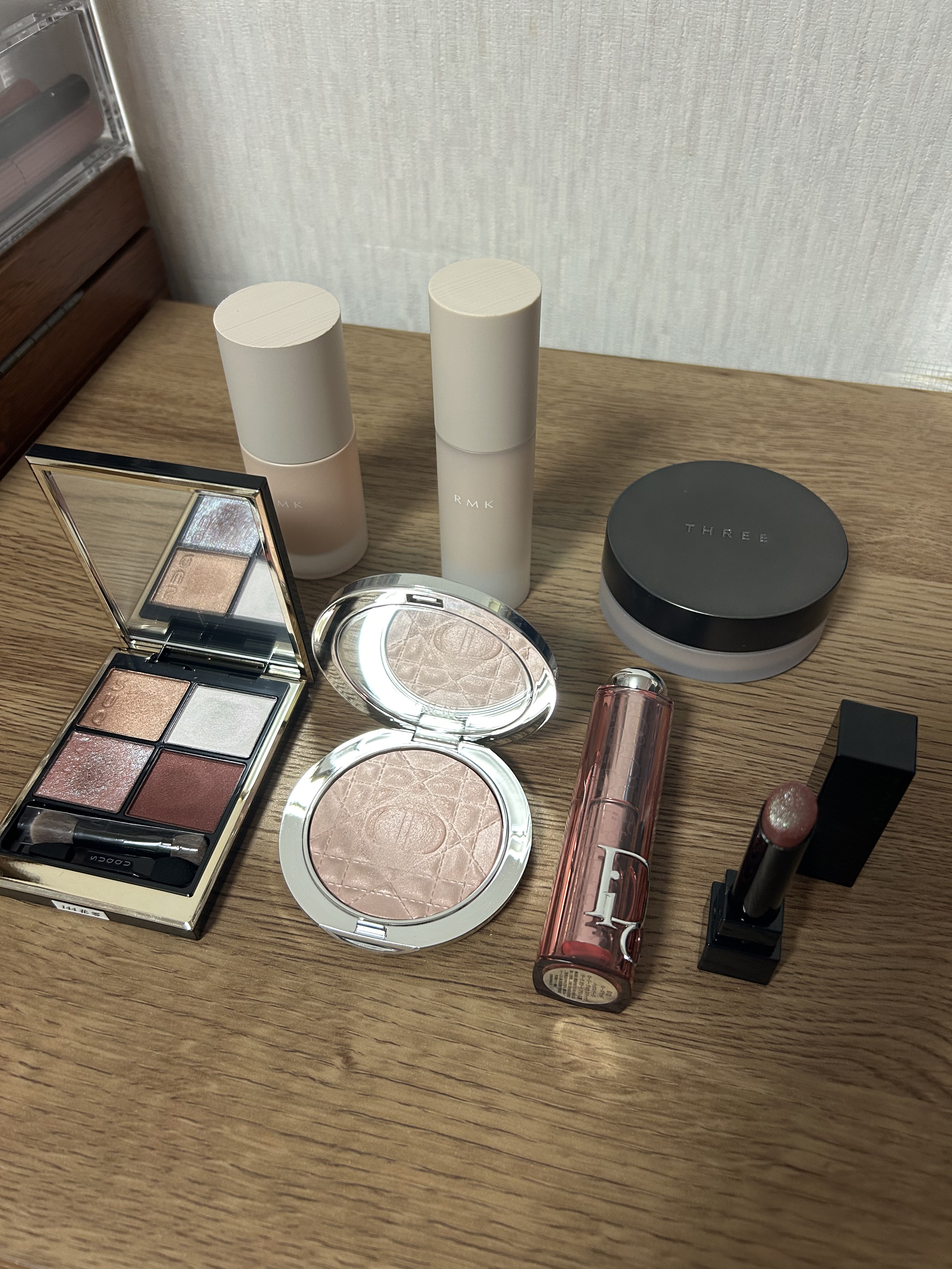 バックステージ ロージー グロウ スティック 012 ローズウッド/Dior/チークを使ったクチコミ（2枚目）