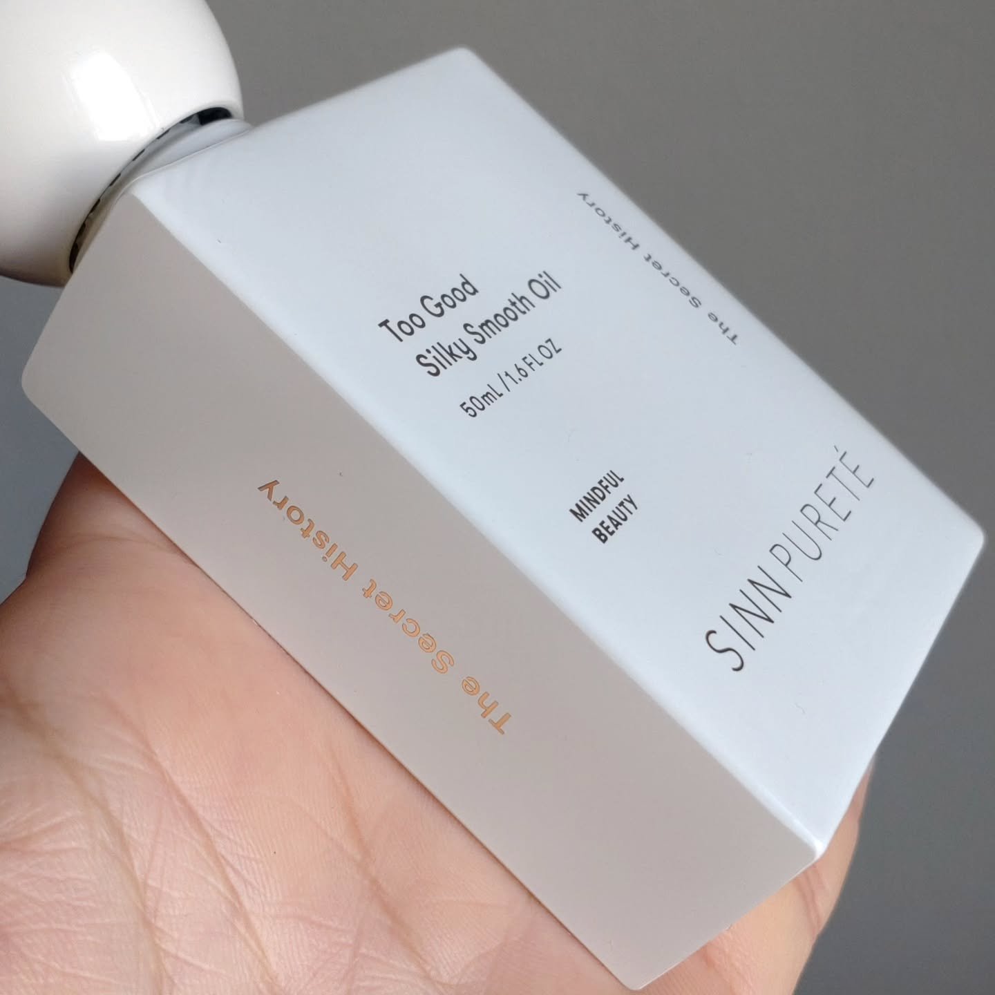 トゥーグッド シルキースムースオイル / The Secret History/SINN PURETÉ/香水(その他)を使ったクチコミ（2枚目）