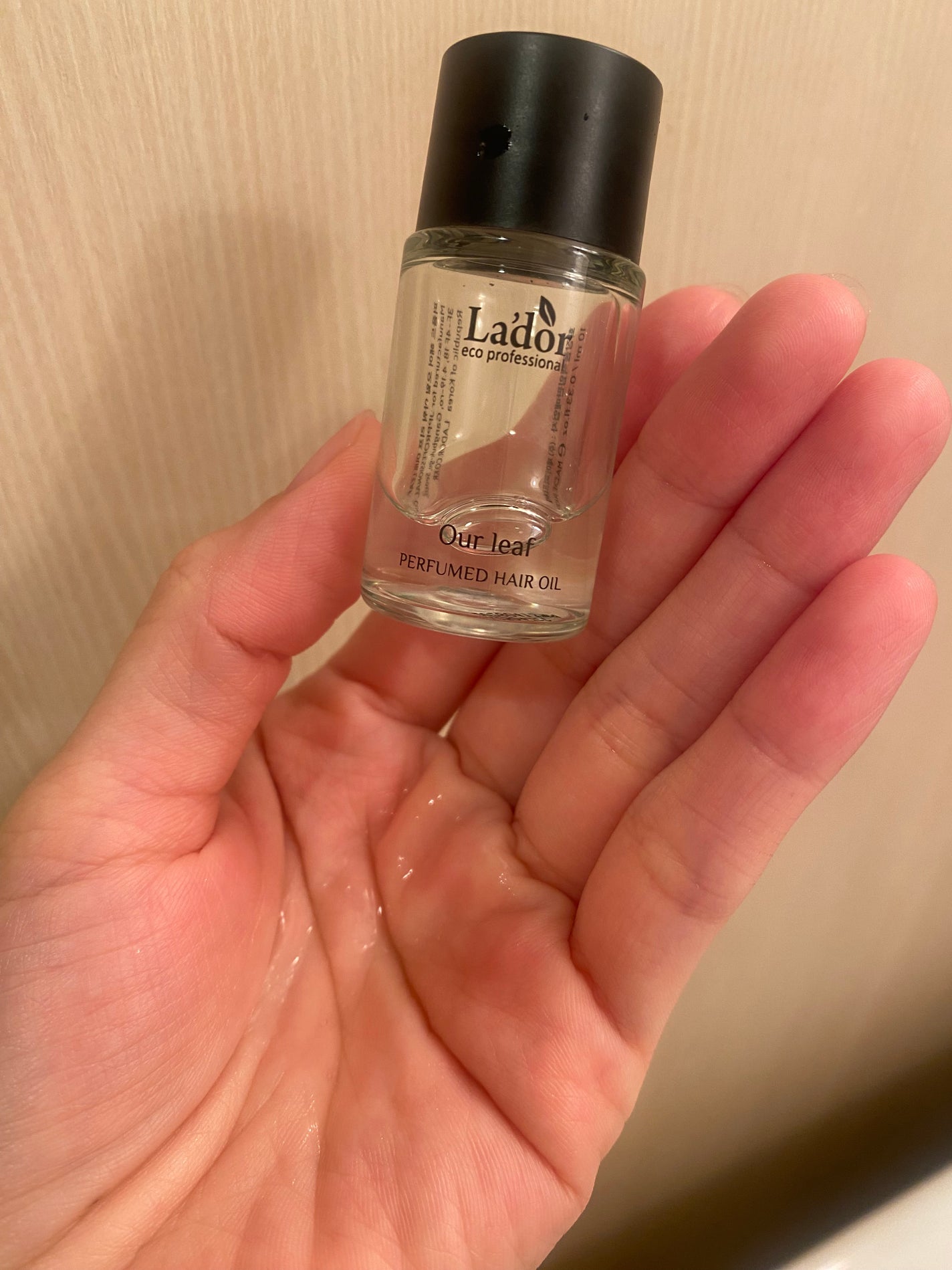 パフュームヘアオイル アワーリーフ/La'dor/ヘアオイルを使ったクチコミ(2枚目)