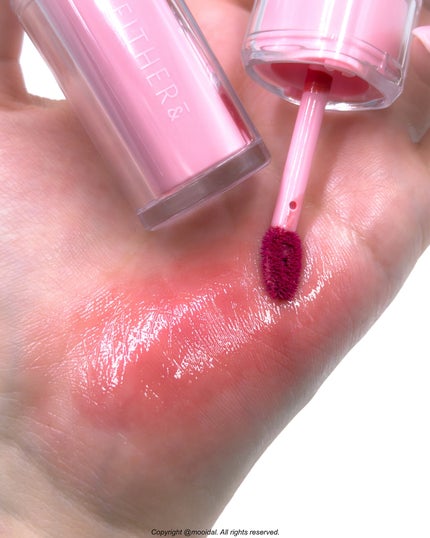 Dewy Syrup Tint/EITHER&/口紅を使ったクチコミ(2枚目)