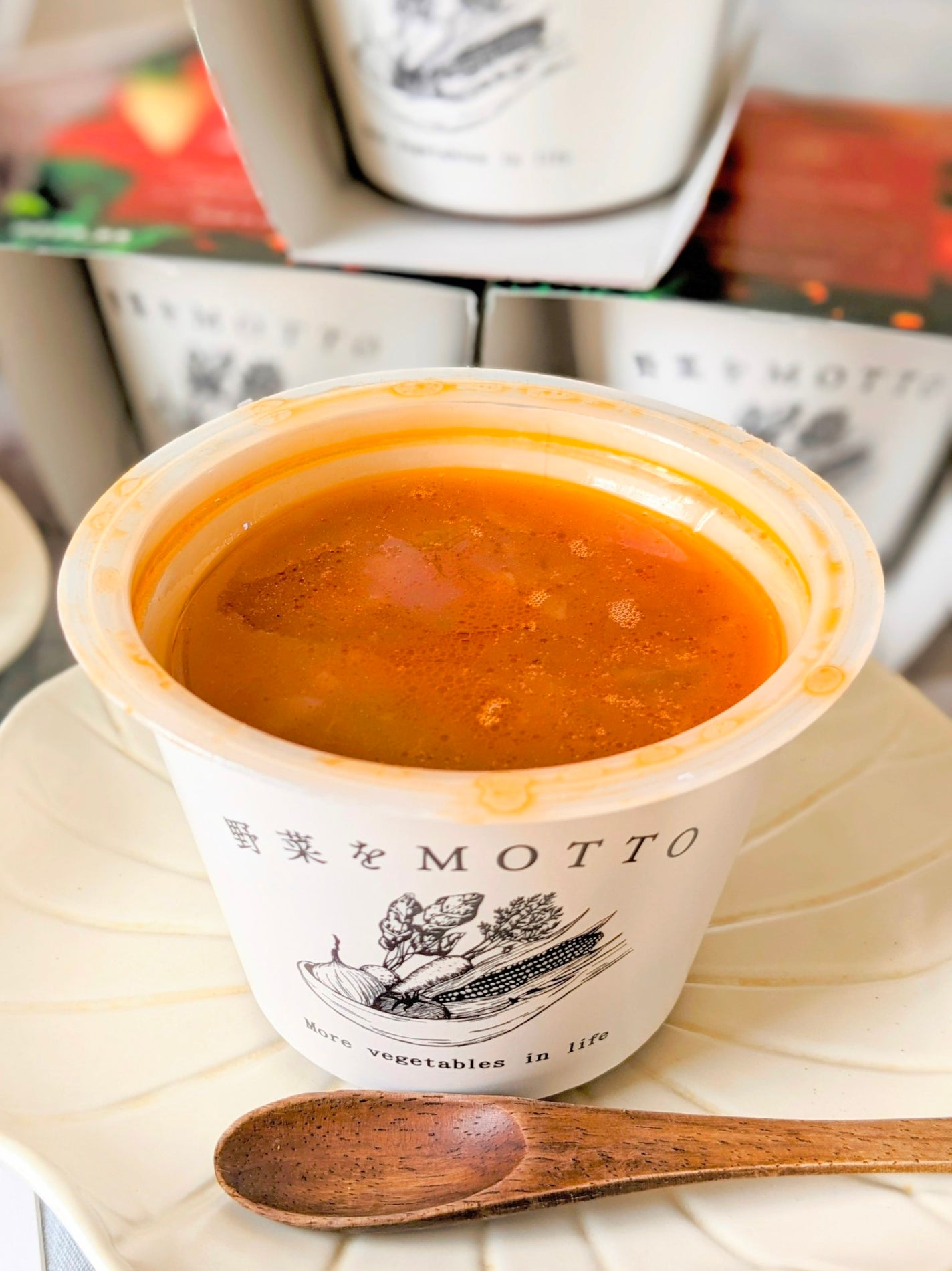 コスメ大好き☆きらら on LIPS 「野菜をMOTTO 赤白ミネストローネの食べ比べセットを食べてみ..」(4枚目)