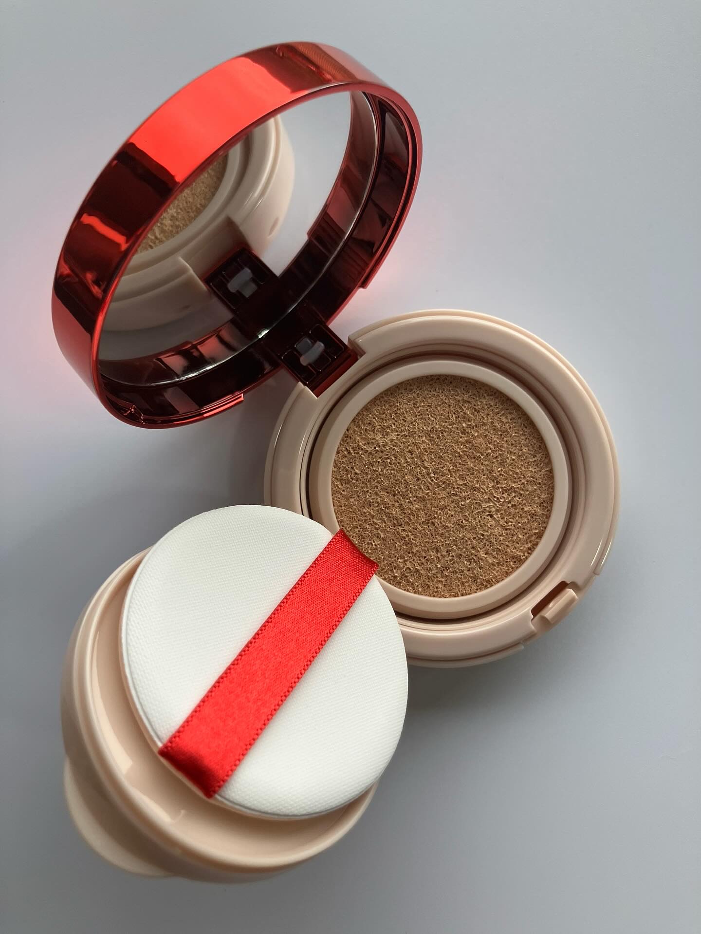 潤肌実 クッション ファンデーション/綾花/クッションファンデーションを使ったクチコミ（2枚目）