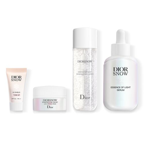 試してみた】Dior ディオール スノー エッセンス ホリデー（限定品）の
