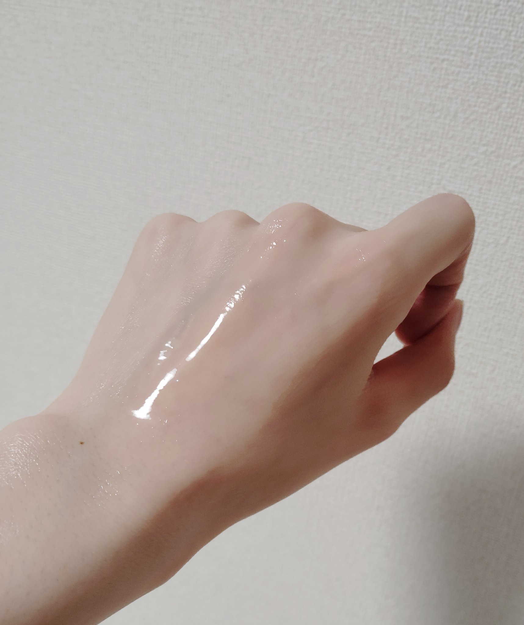 ココナッツオイルセラム/PINNARA/美容液を使ったクチコミ（3枚目）