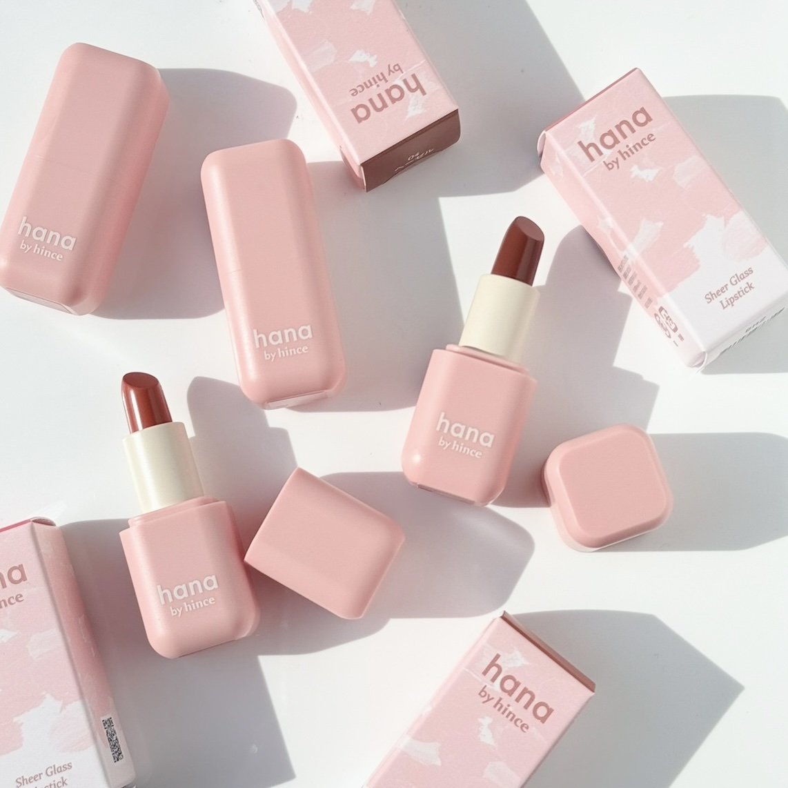 シアーグラスリップスティック/hana by hince/口紅を使ったクチコミ（3枚目）