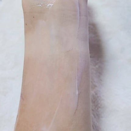 ニベア ルーセントビューティ ディープモイスチャー 浸透保湿美容液ボディミルク リッチローズの香り/ニベア/ボディミルクを使ったクチコミ(4枚目)