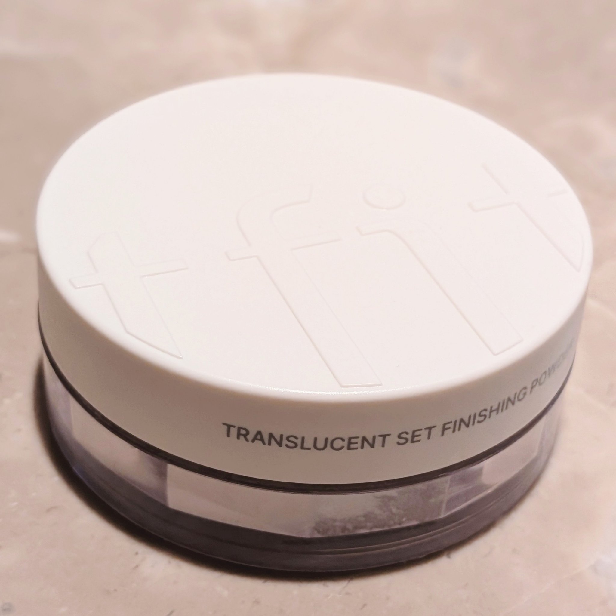 トランスルーセントセットフィニッシングパウダー/TFIT/ルースパウダーを使ったクチコミ（3枚目）