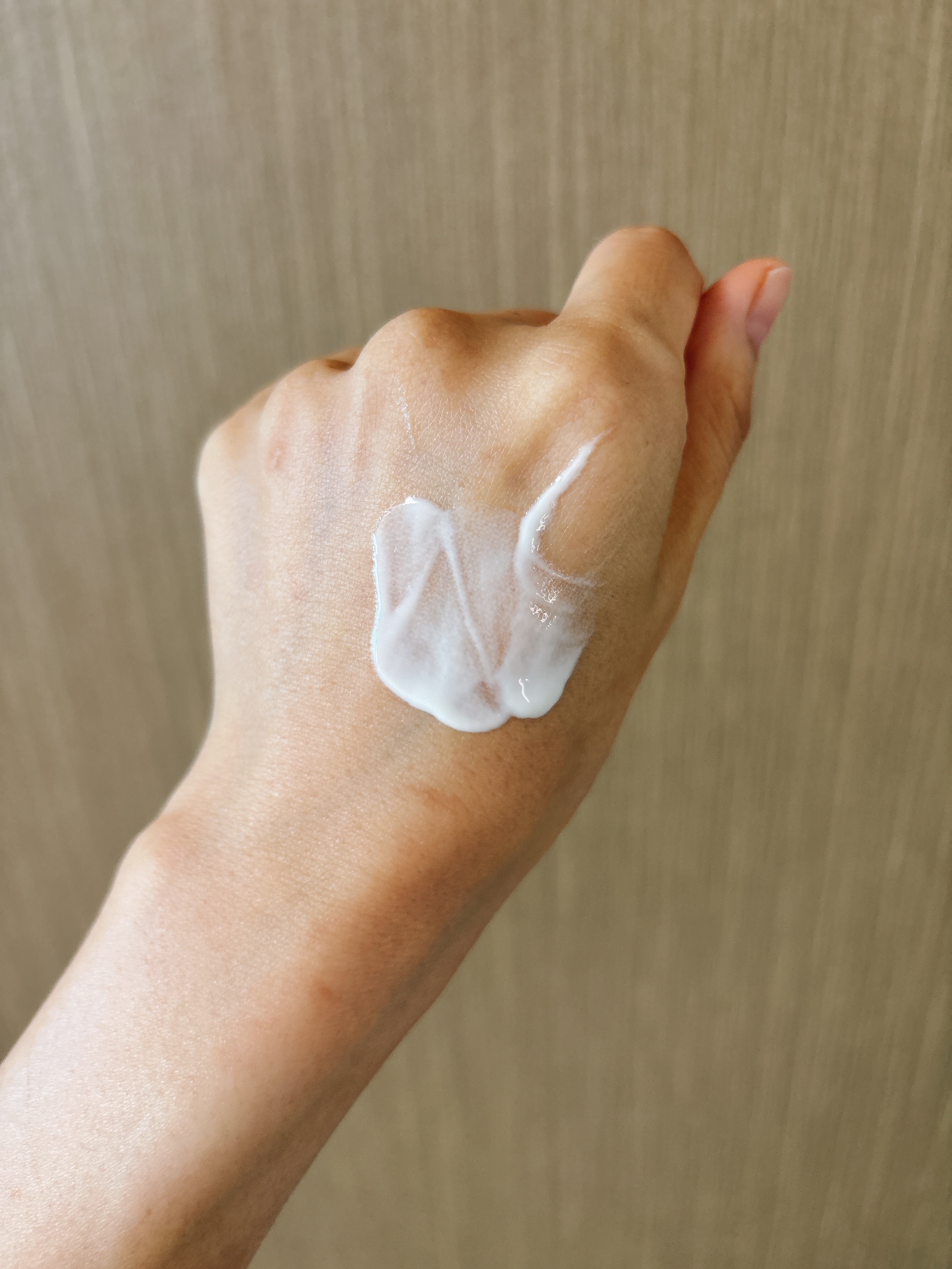 プロバイオシカ グロウ サンアンプル/SKIN1004/日焼け止めローションを使ったクチコミ（2枚目）