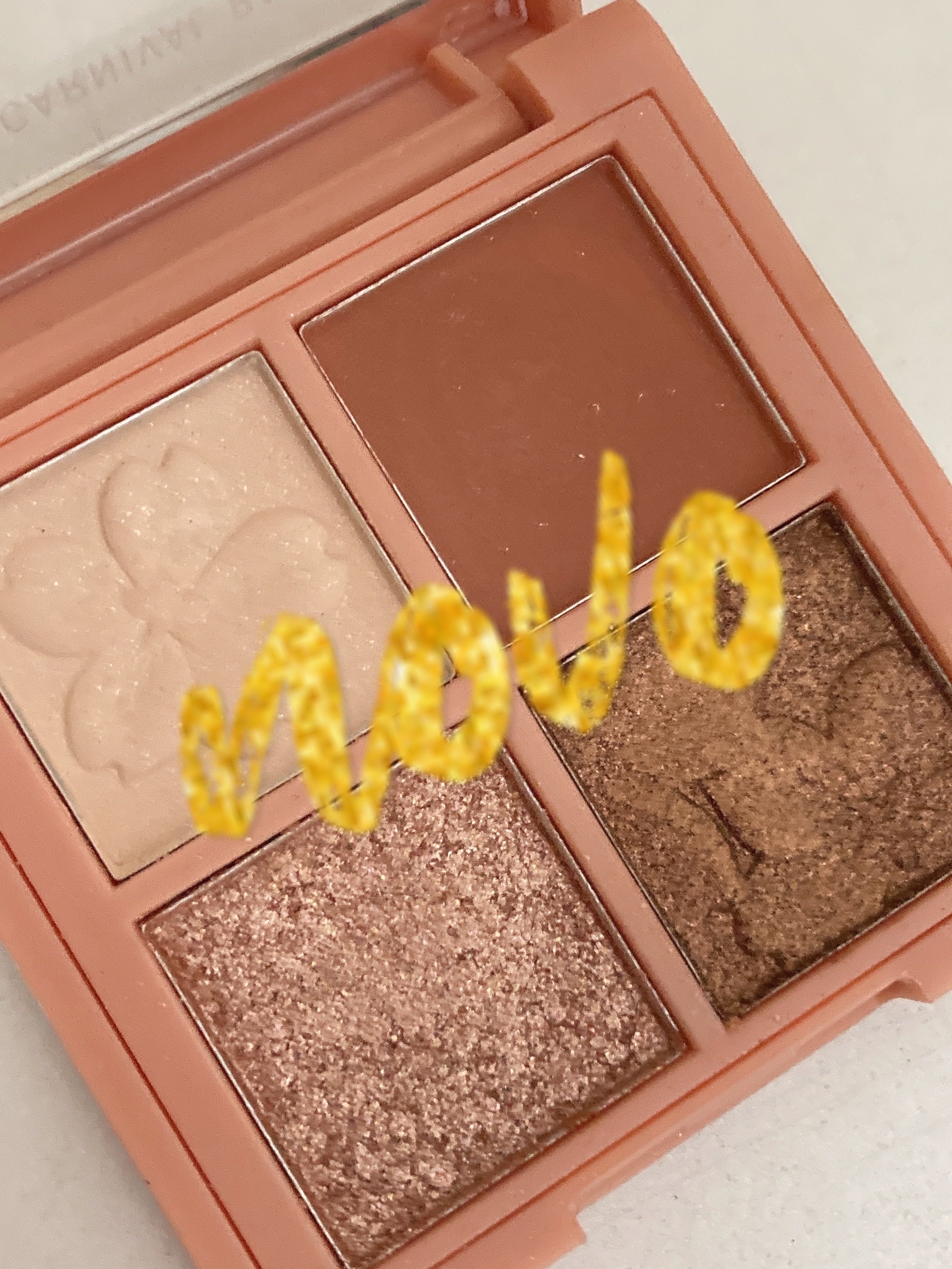  チェリーブロッサム 4色アイシャドウ/NOVO/アイシャドウパレットを使ったクチコミ（1枚目）