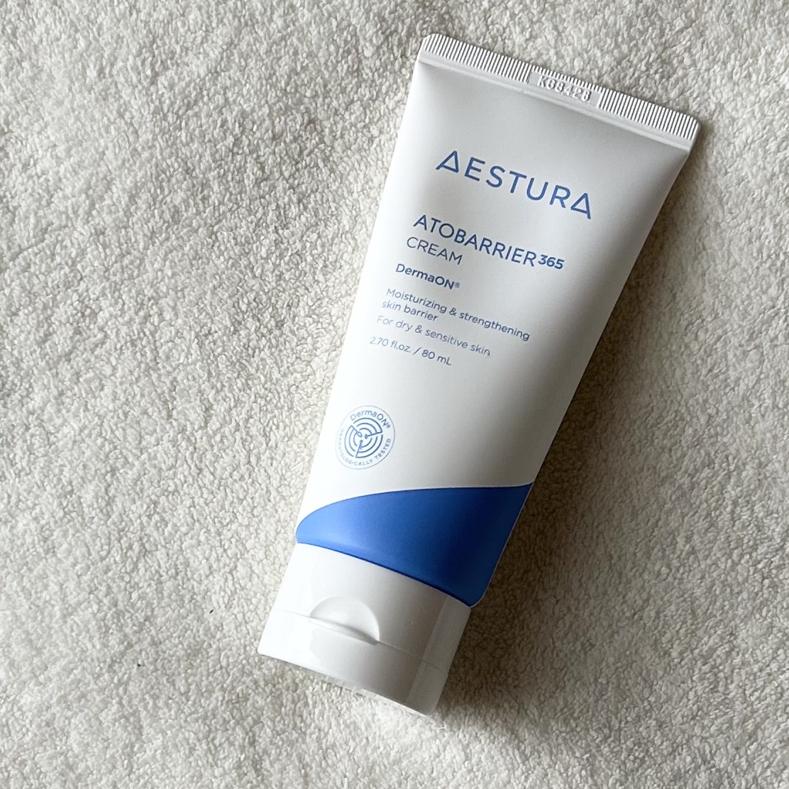  #AESTURA #エストラアトバリア #カプセル保湿クリーム

✎𓂃アトバリア365 クリーム

毎日塗るほど肌のうるおいバリアをサポート❕
乾燥しにくいすこやかな肌へ
導いてくれるそうです♪

使ってみると高保湿なのに
ベタつかない