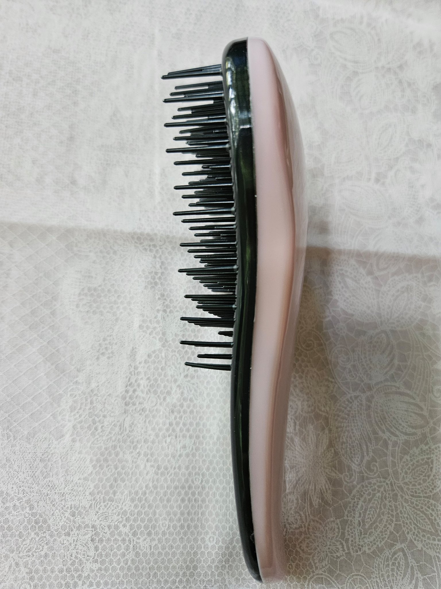 立体ヘアブラシ/DAISO/ヘアブラシを使ったクチコミ（3枚目）