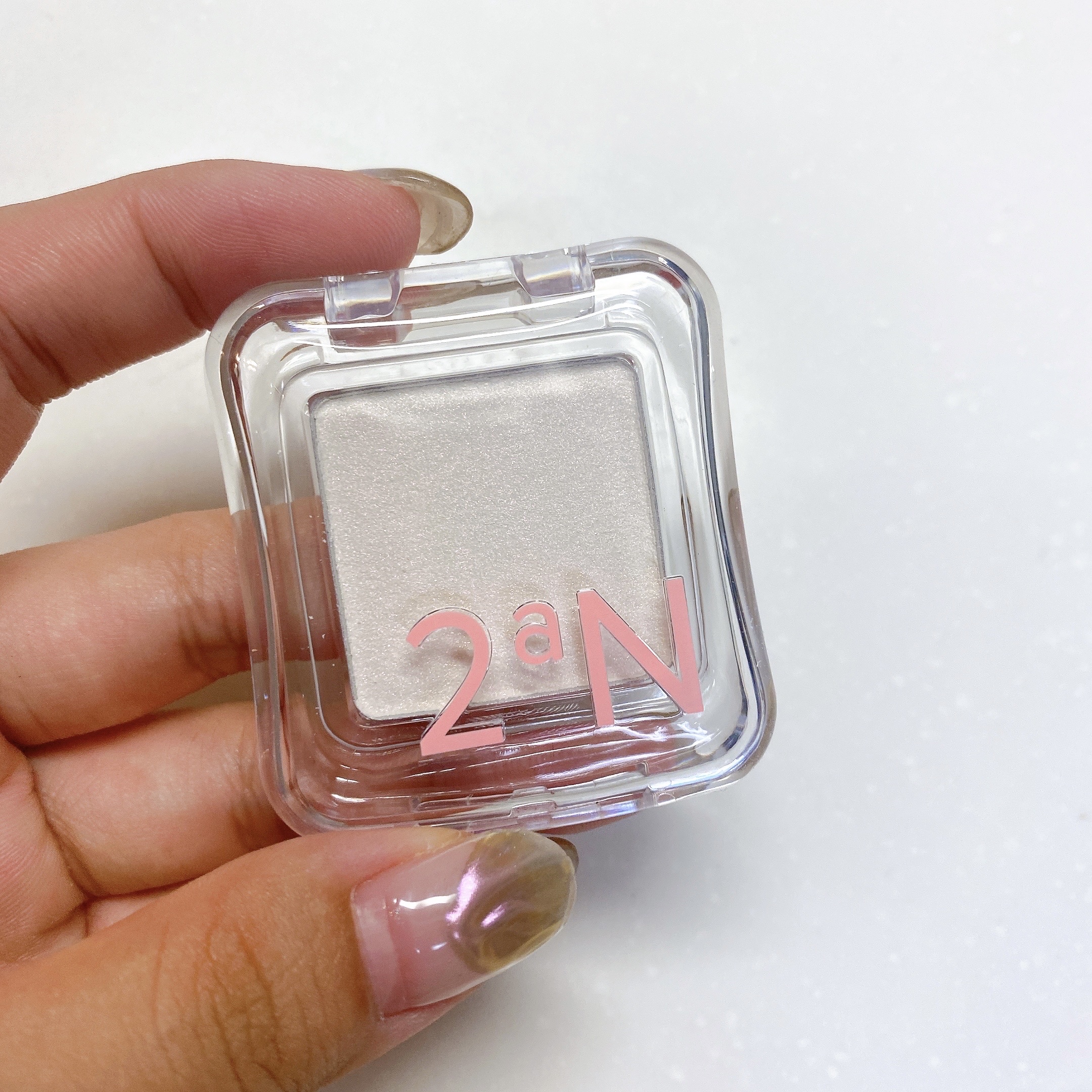 ピュアグラッシュ ハイライター GN01 ライムボム/2aN/パウダーハイライトを使ったクチコミ（1枚目）