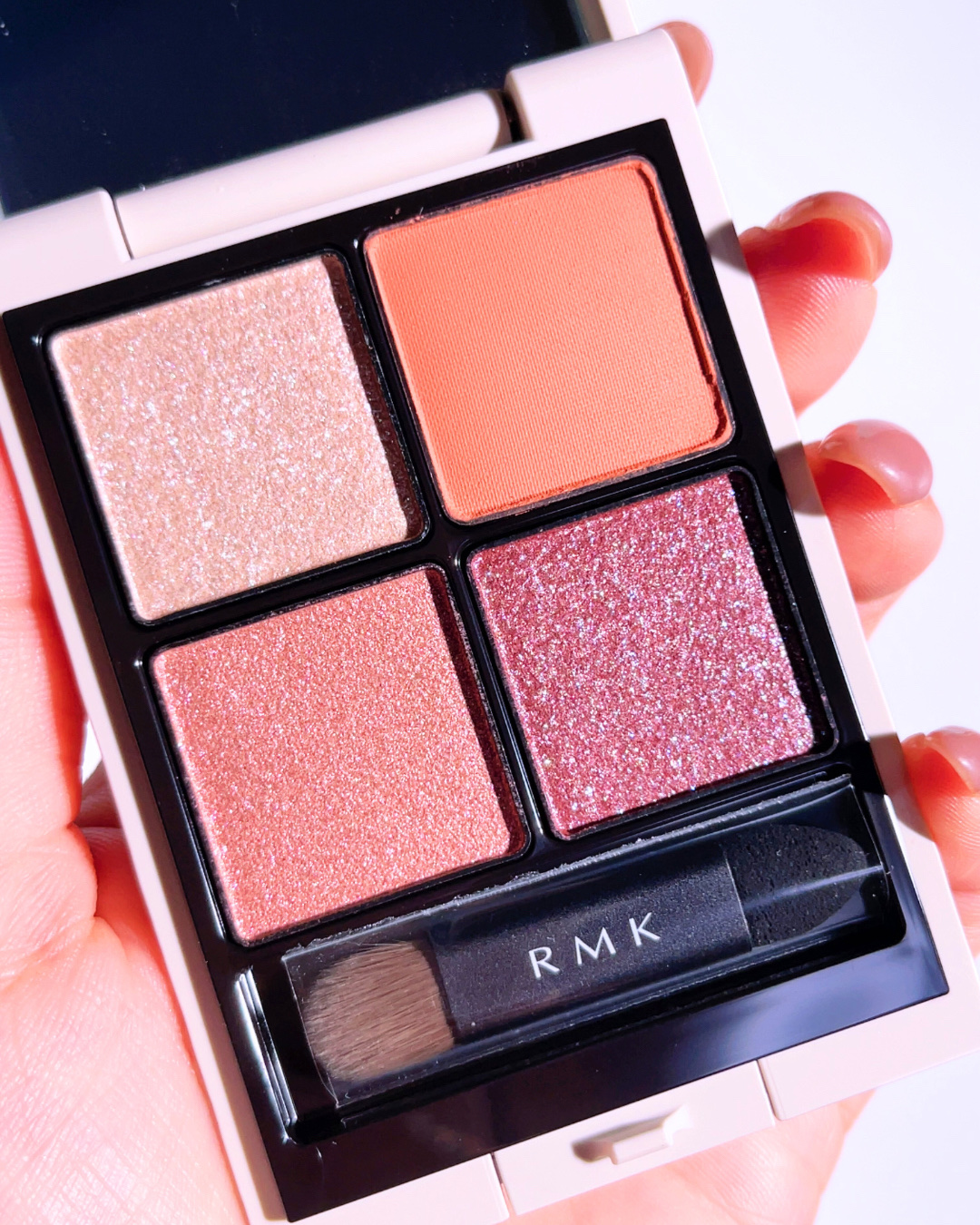 RMK シンクロマティック アイシャドウパレット/RMK/アイシャドウパレットを使ったクチコミ（3枚目）