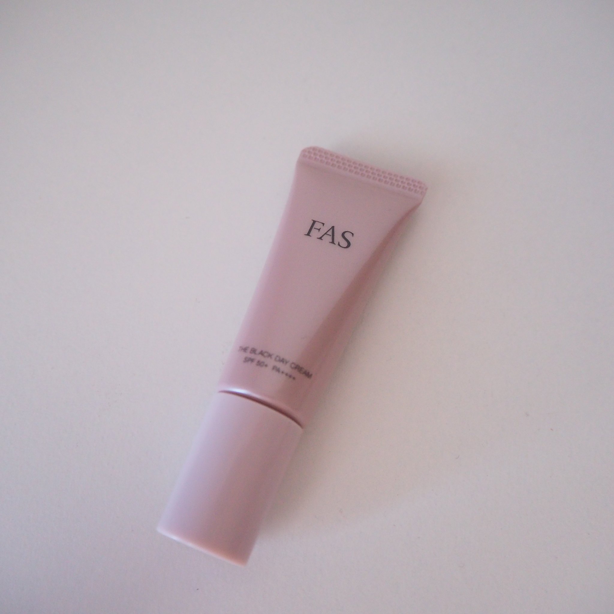 FAS ザ ブラック デイ クリーム/FAS/フェイスクリームを使ったクチコミ（1枚目）