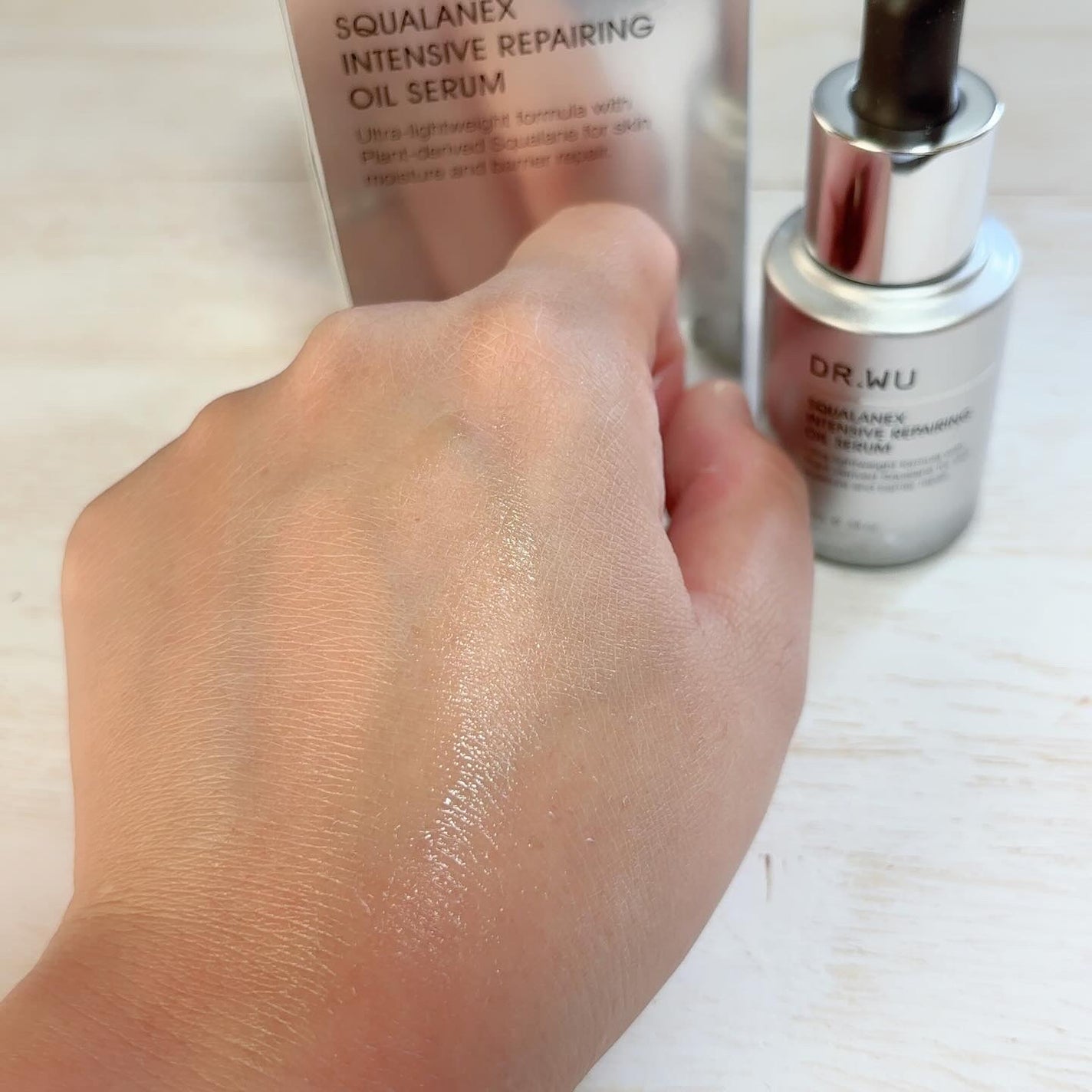 スクワランエクス リペア オイルセラム (旧 エイジバーサル リペア オイルセラム) /DR.WU/フェイスオイルを使ったクチコミ(4枚目)