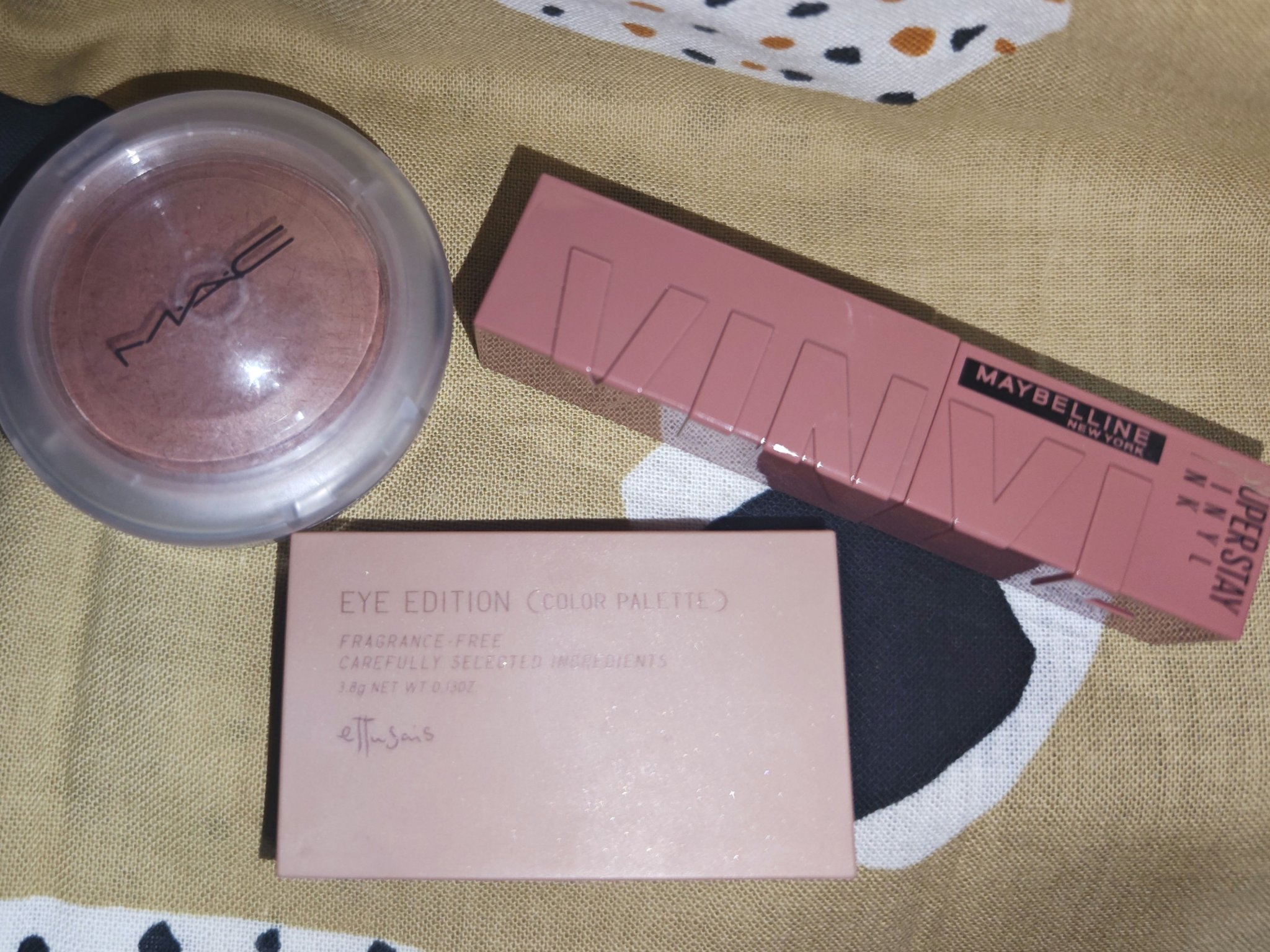 グロープレイ クッショニー ブラッシュ/M・A・C/ジェル・クリームチークを使ったクチコミ（1枚目）