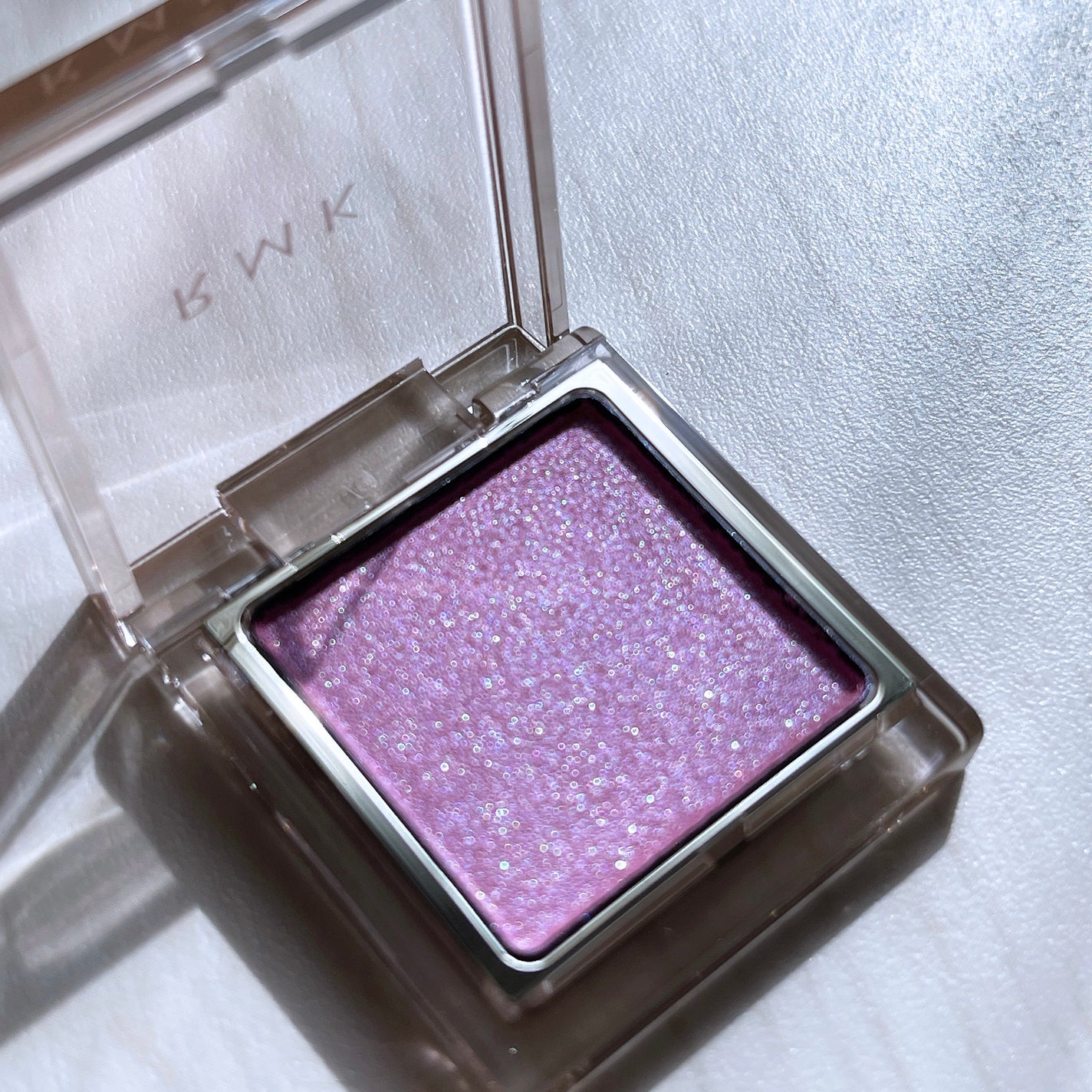 RMK インフィニシェイド シングル アイシャドウ/RMK/単色アイシャドウを使ったクチコミ(4枚目)