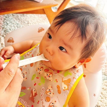ナナ on LIPS 「優日の離乳食、𝟥回食を𝟣𝟢ヶ月の日に合わせてスタートしました🫶..」(4枚目)