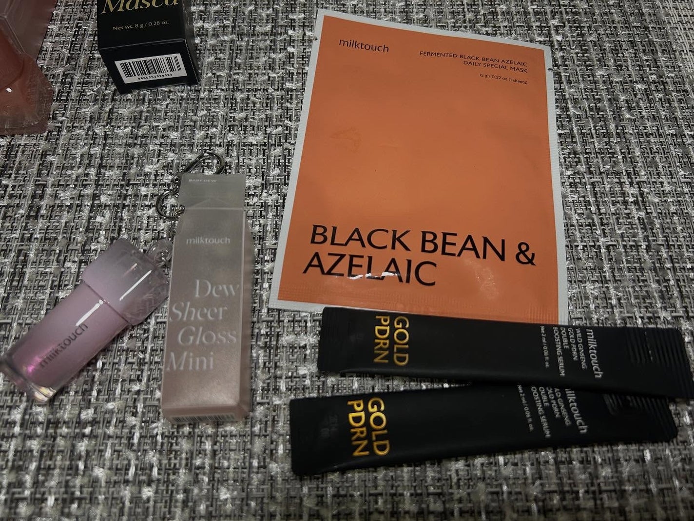 デューステインシアーリップグロス/Milk Touch/リップグロスを使ったクチコミ(3枚目)