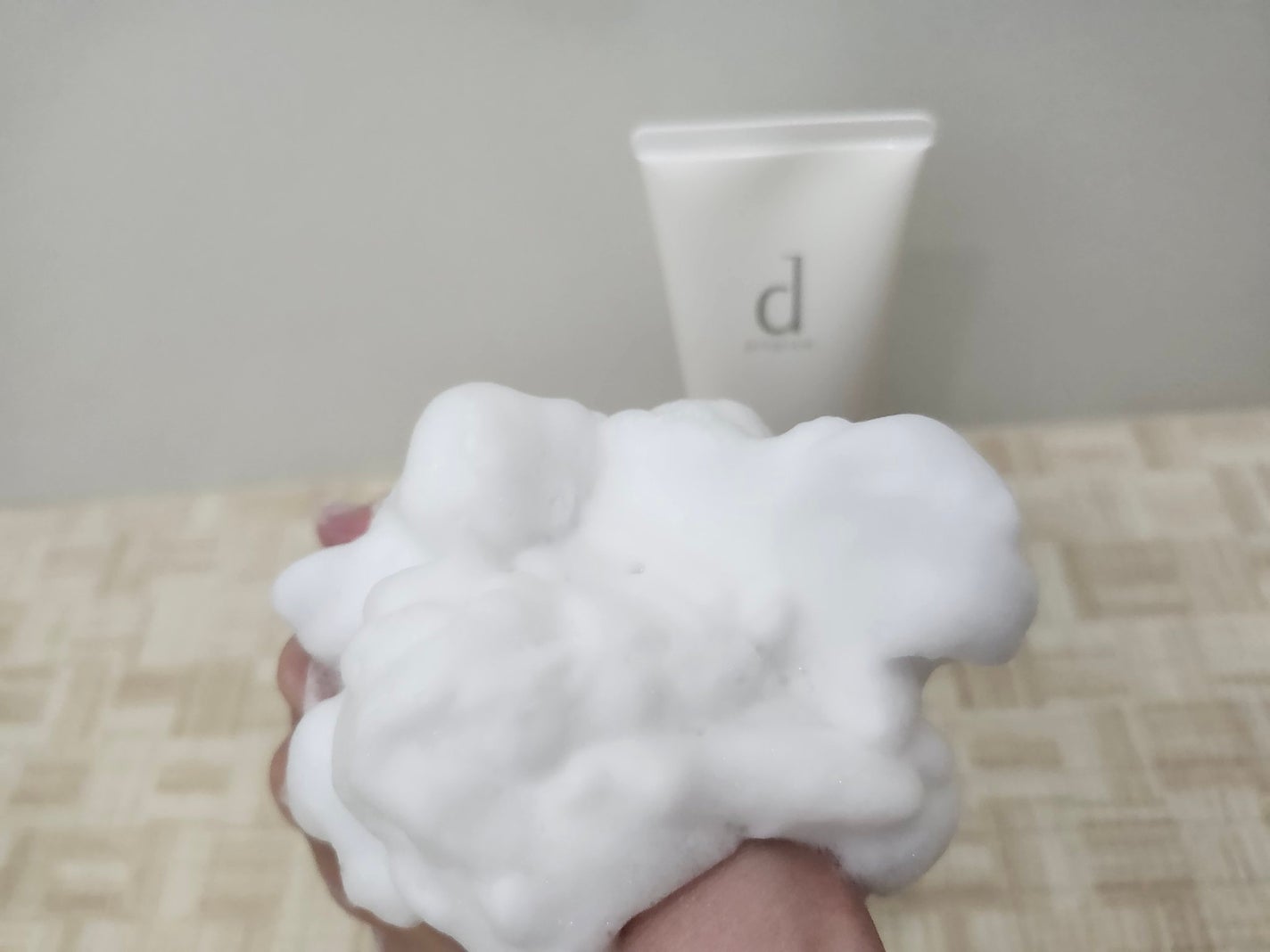 エッセンスイン クレンジングフォーム/d プログラム/洗顔フォームを使ったクチコミ(5枚目)