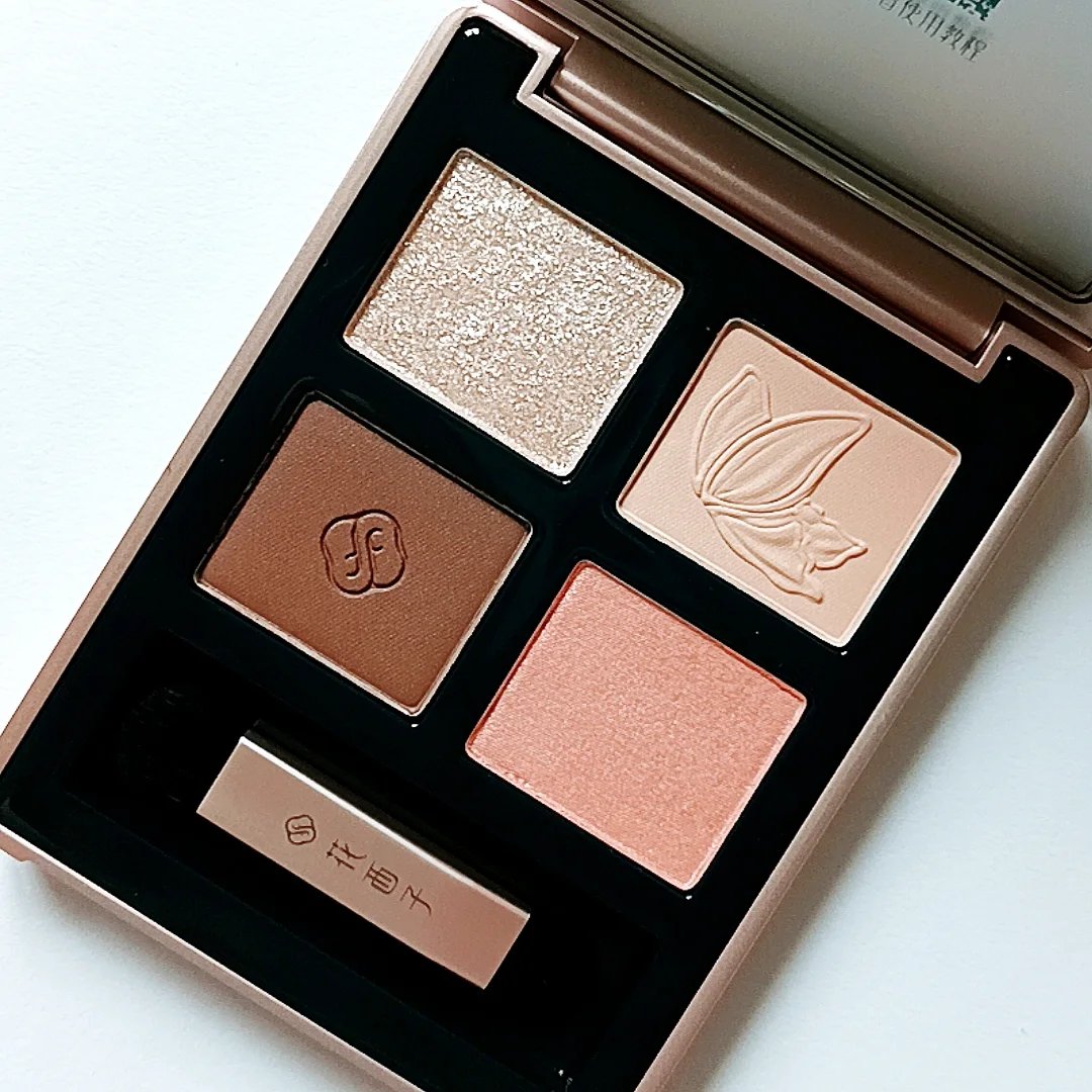 百花同心錠 彫刻リップ (セミマット)/花西子/口紅を使ったクチコミ（2枚目）