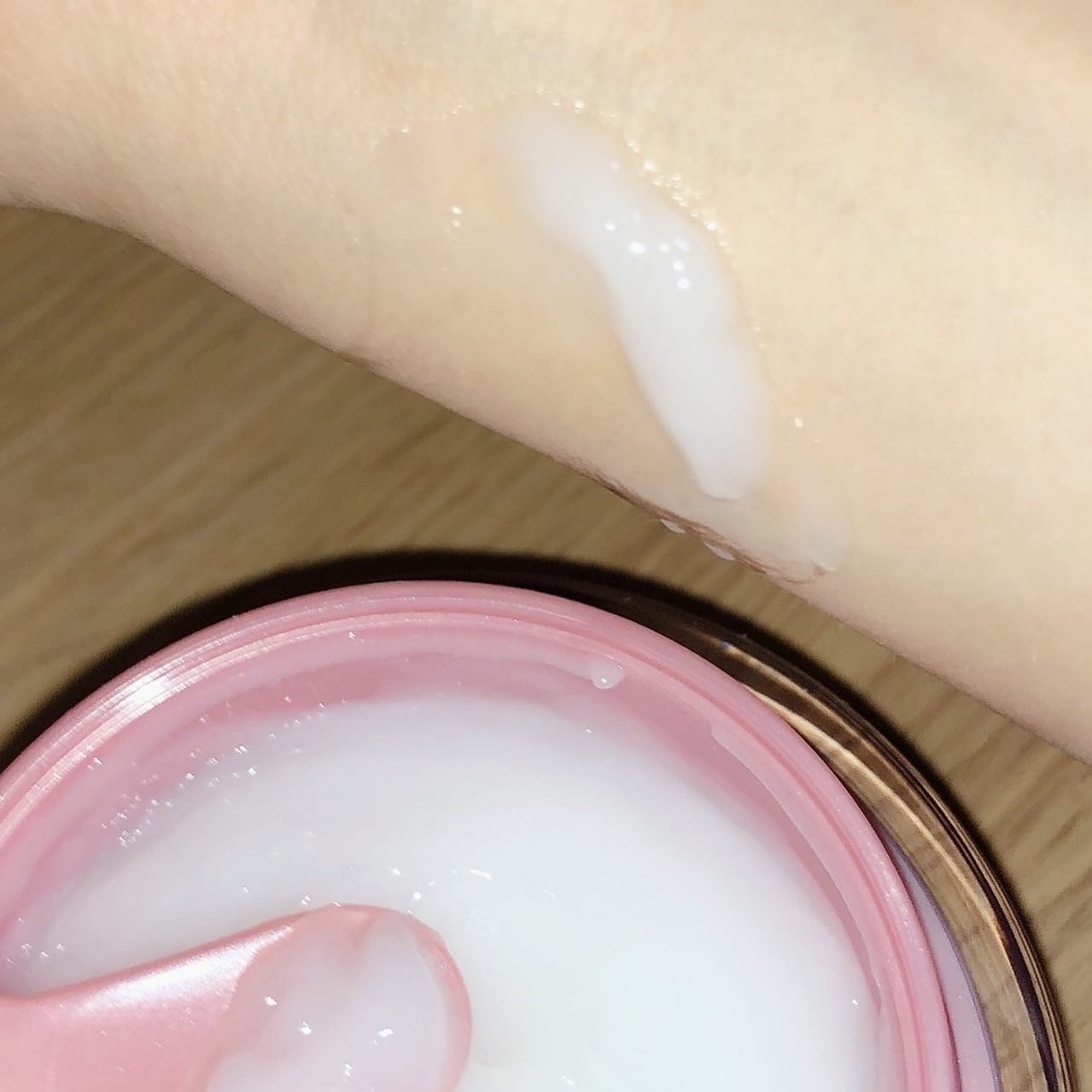 パーフェクトワン 薬用スーパーモイスチャージェル/パーフェクトワン/オールインワン化粧品を使ったクチコミ(3枚目)