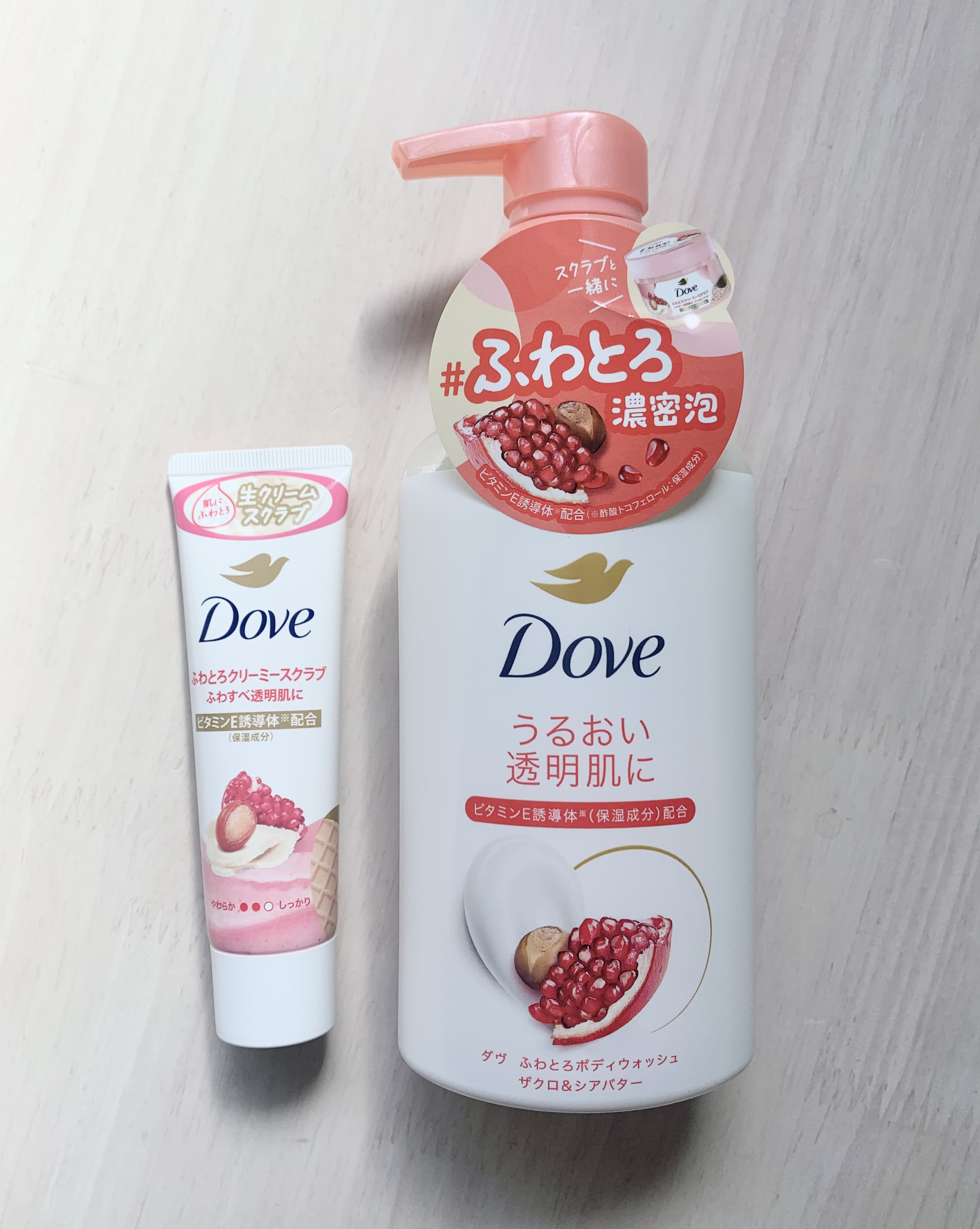 ダヴ ふわとろボディウォッシュ ザクロ＆シアバターポンプ450g /ダヴ ふわとろ クリーミースクラブ ザクロ＆シアバターチューブ50g




《ボディウォッシュ》

液体で出るのでボディタオルなどで泡立ててから使う
ザクロとシアバターの