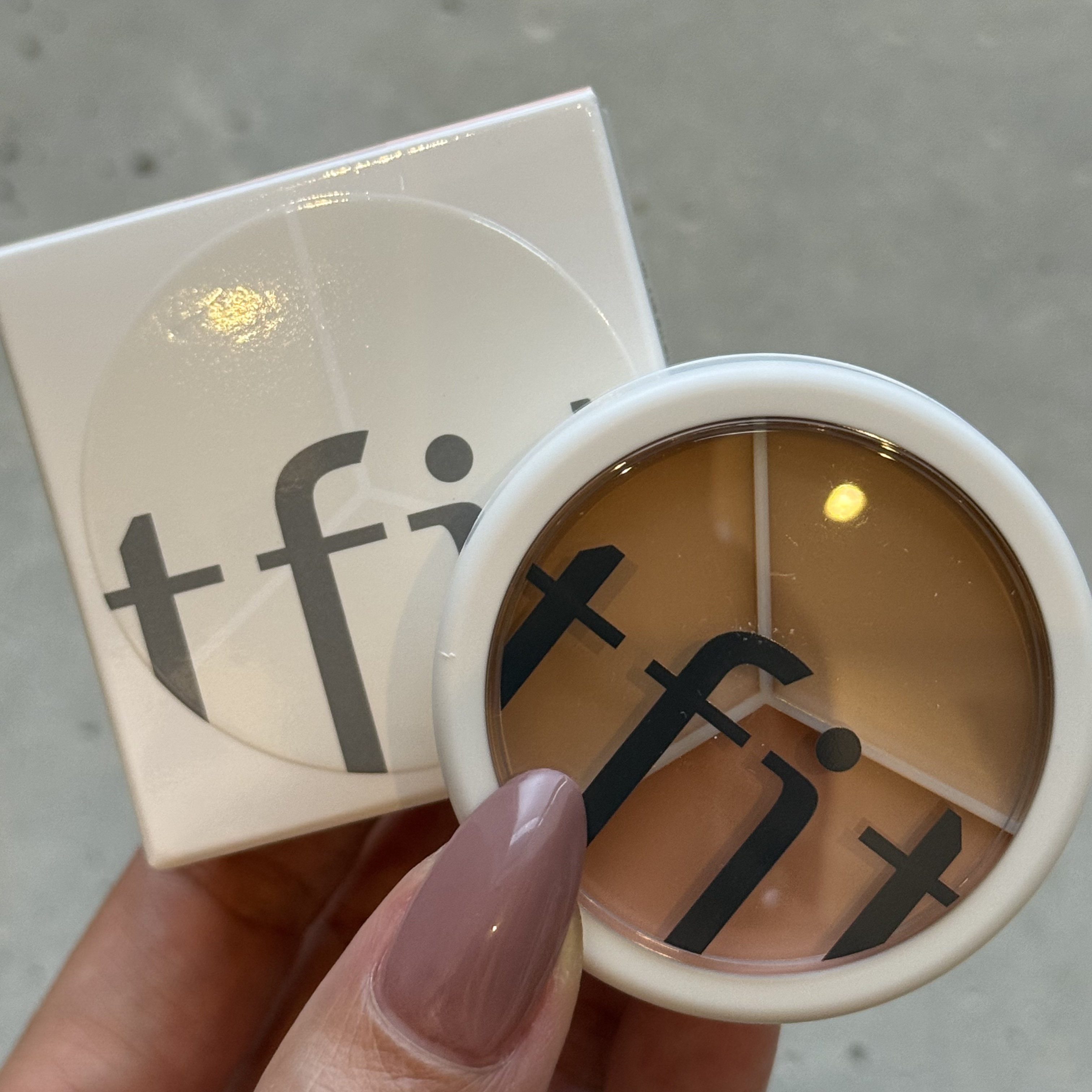 カバーアッププロコンシーラー/TFIT/パレットコンシーラーを使ったクチコミ（3枚目）